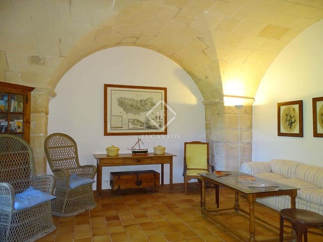 5 slaapkamer Finca/Landhuis te koop in Ciutadella de Menorca met garage - € 1.365.000 (Ref: 7897246)