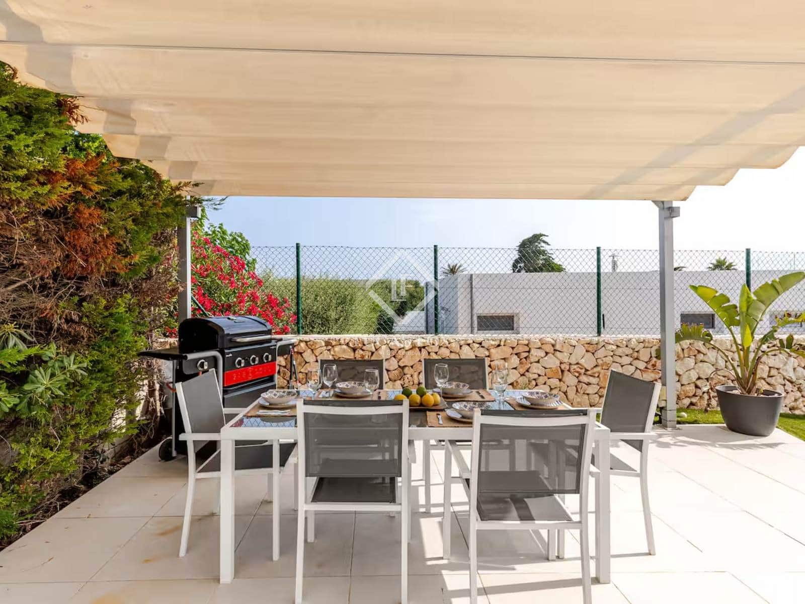 3 soveværelse Villa til salg i San Luis / Sant Lluis med swimmingpool garage - € 1.600.000 (Ref: 7897253)