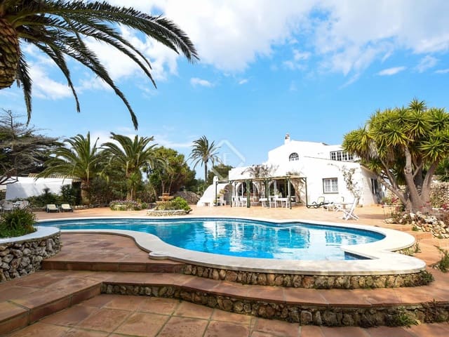 10 slaapkamer Finca/Landhuis te koop in Es Castell met zwembad - € 2.480.000 (Ref: 7897257)