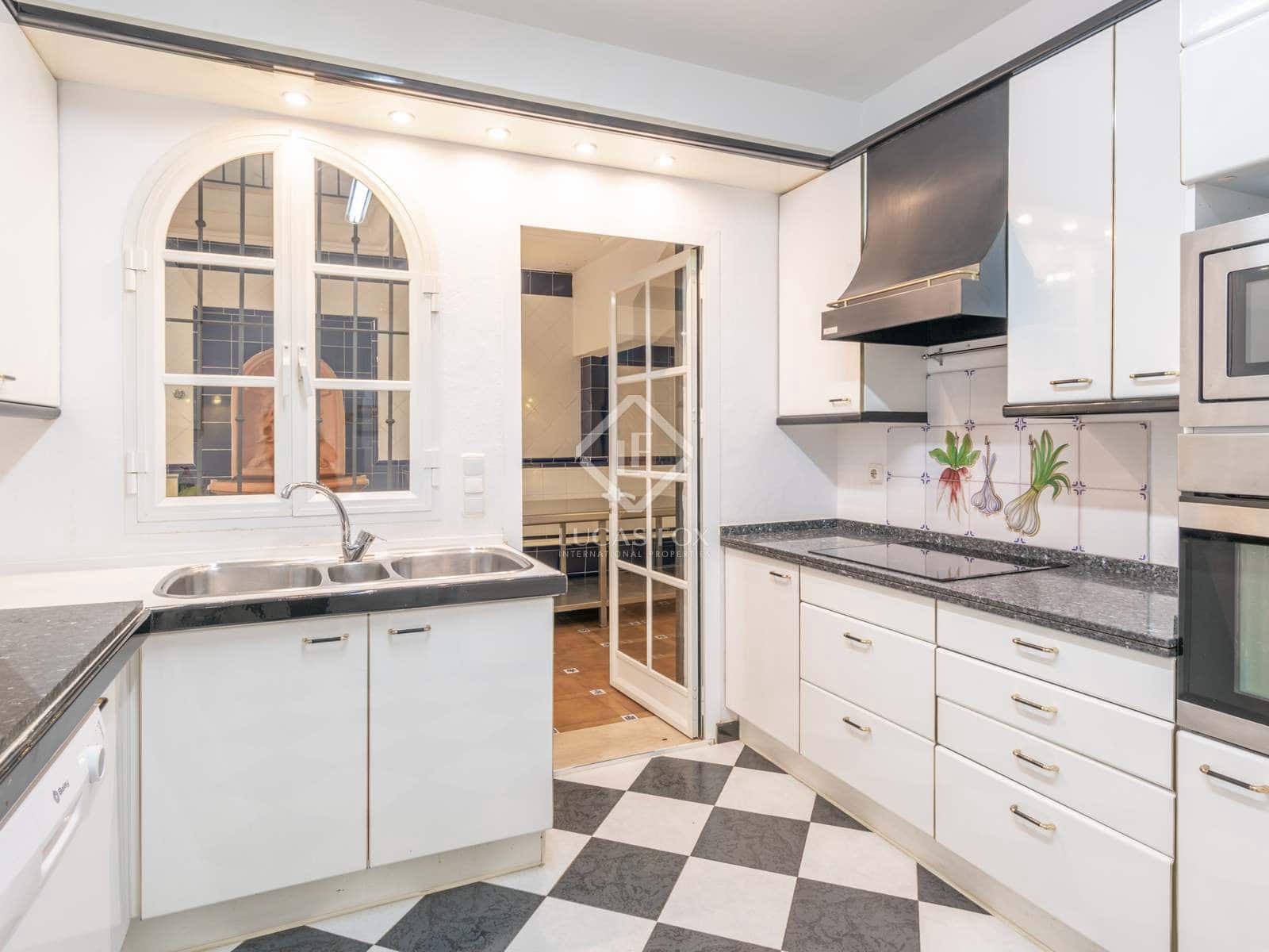 13 sypialnia Willa na sprzedaż w Alhaurin el Grande z basenem garażem - 2 850 000 € (Ref: 7897263)