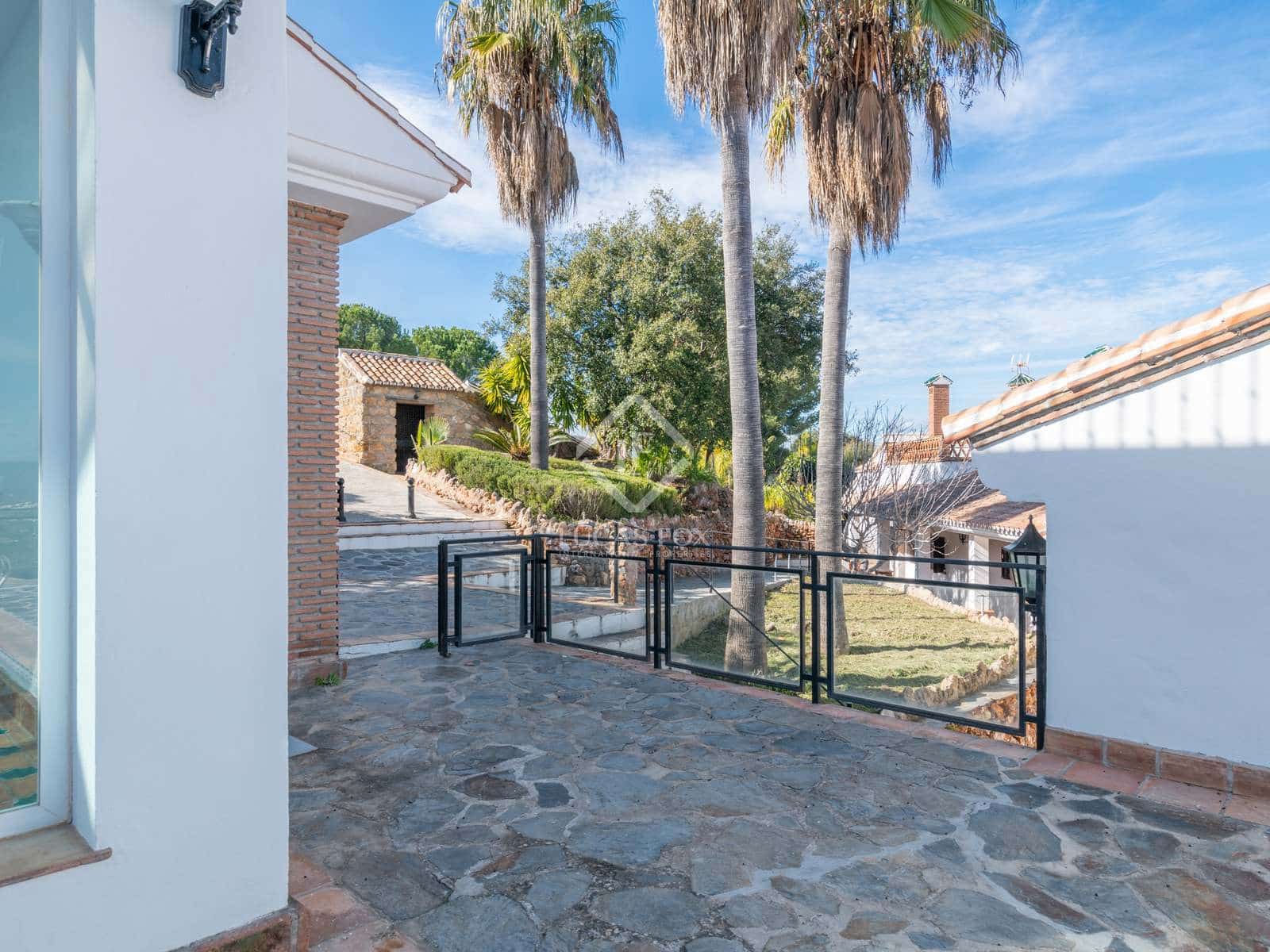 13 sypialnia Willa na sprzedaż w Alhaurin el Grande z basenem garażem - 2 850 000 € (Ref: 7897263)