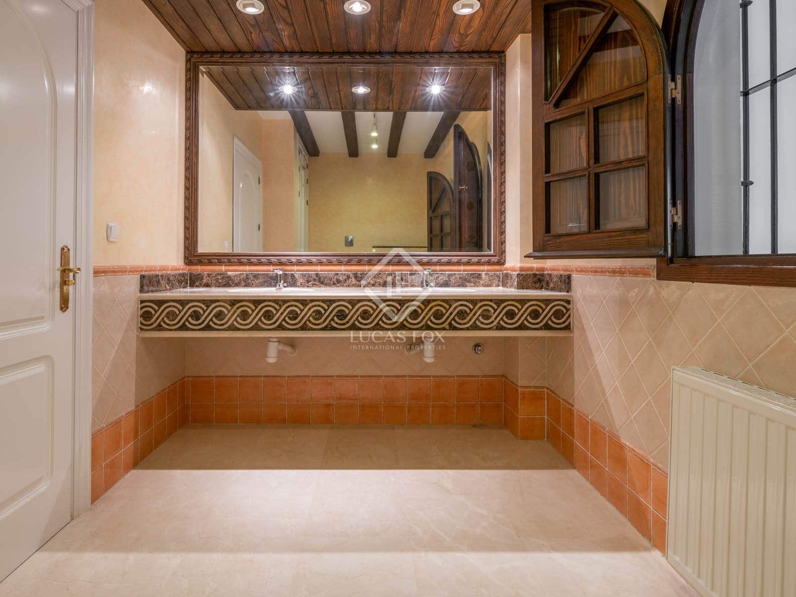 13 sypialnia Willa na sprzedaż w Alhaurin el Grande z basenem garażem - 2 850 000 € (Ref: 7897263)