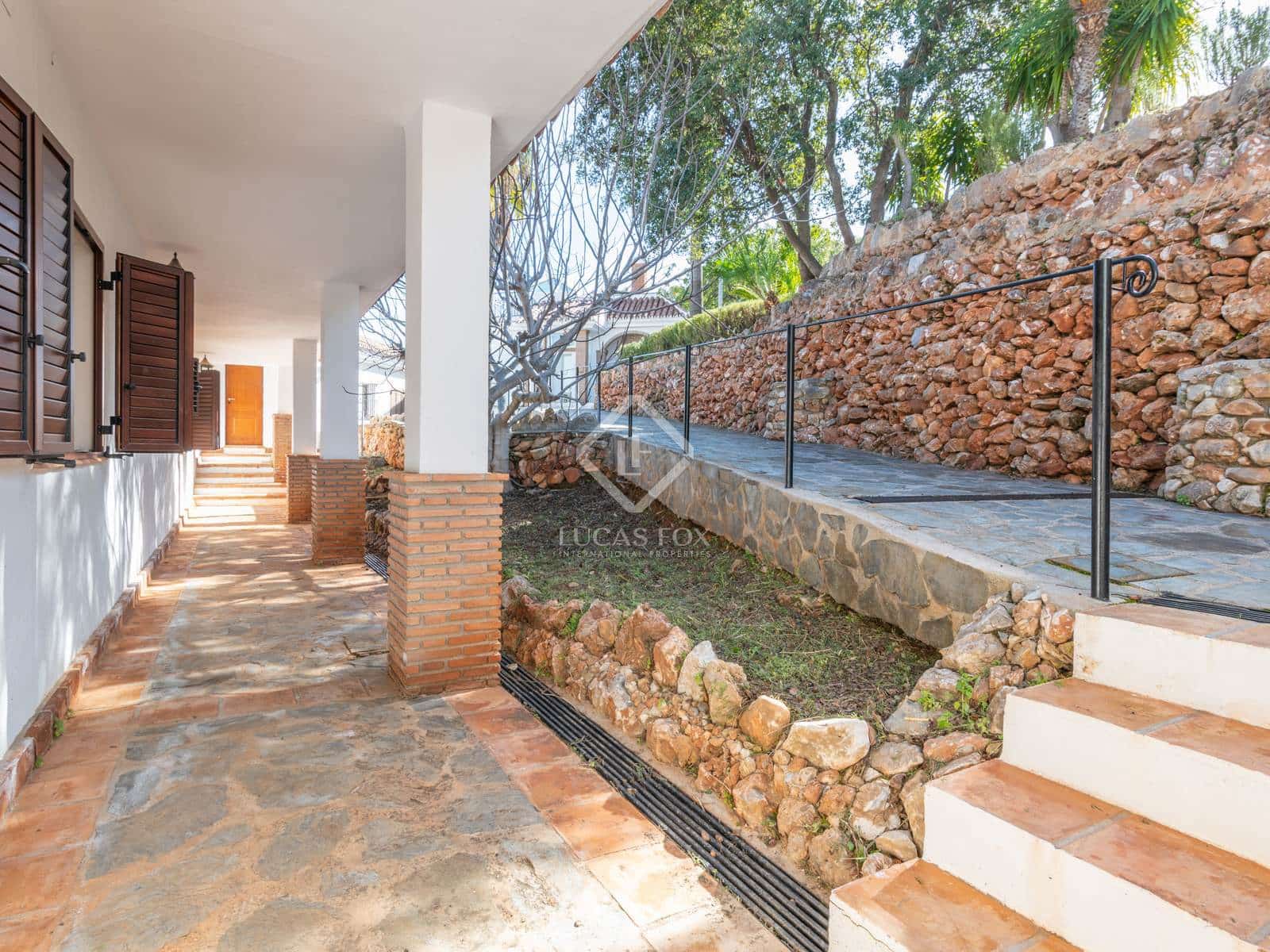 13 sypialnia Willa na sprzedaż w Alhaurin el Grande z basenem garażem - 2 850 000 € (Ref: 7897263)