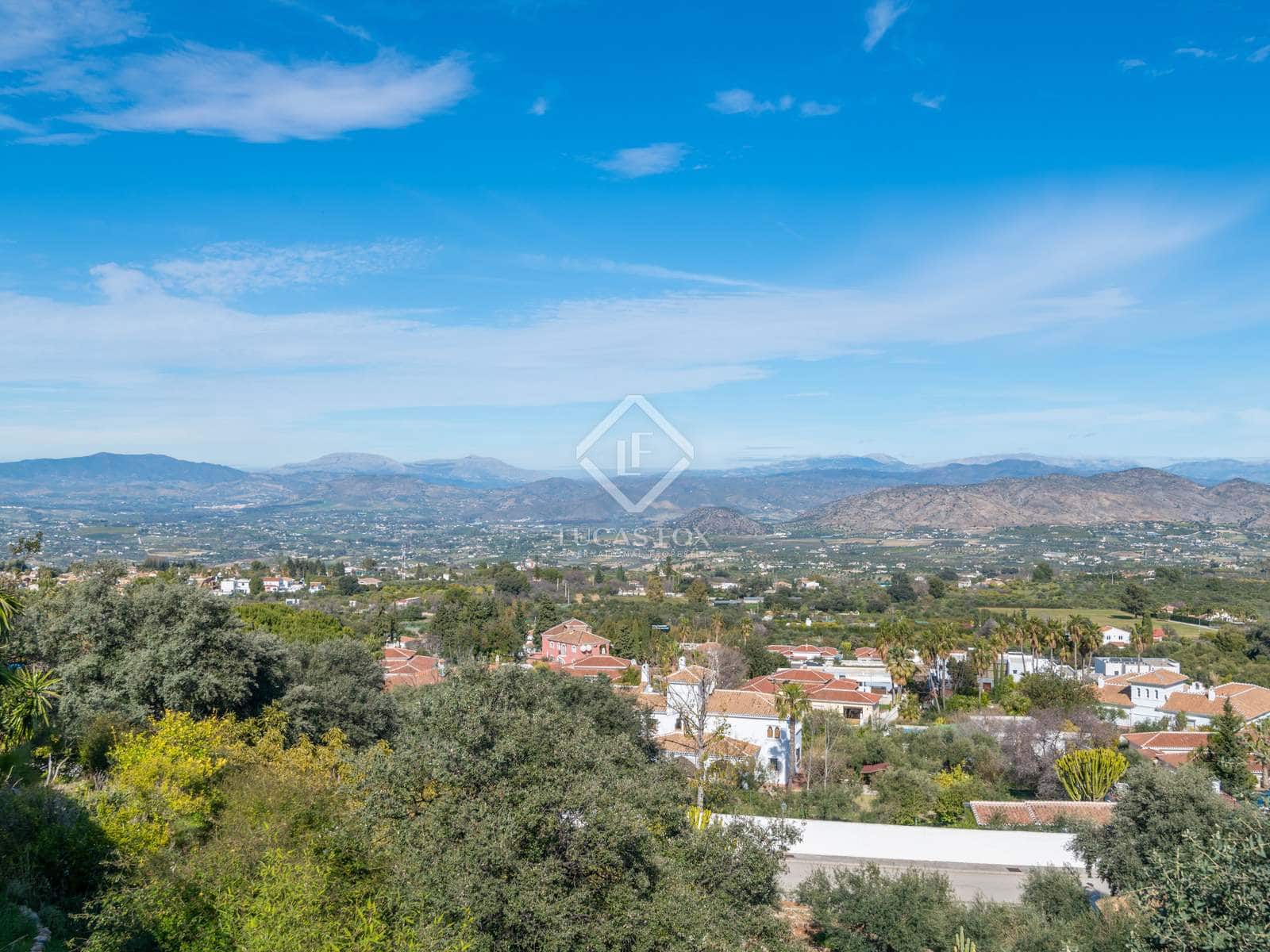 13 sypialnia Willa na sprzedaż w Alhaurin el Grande z basenem garażem - 2 850 000 € (Ref: 7897263)