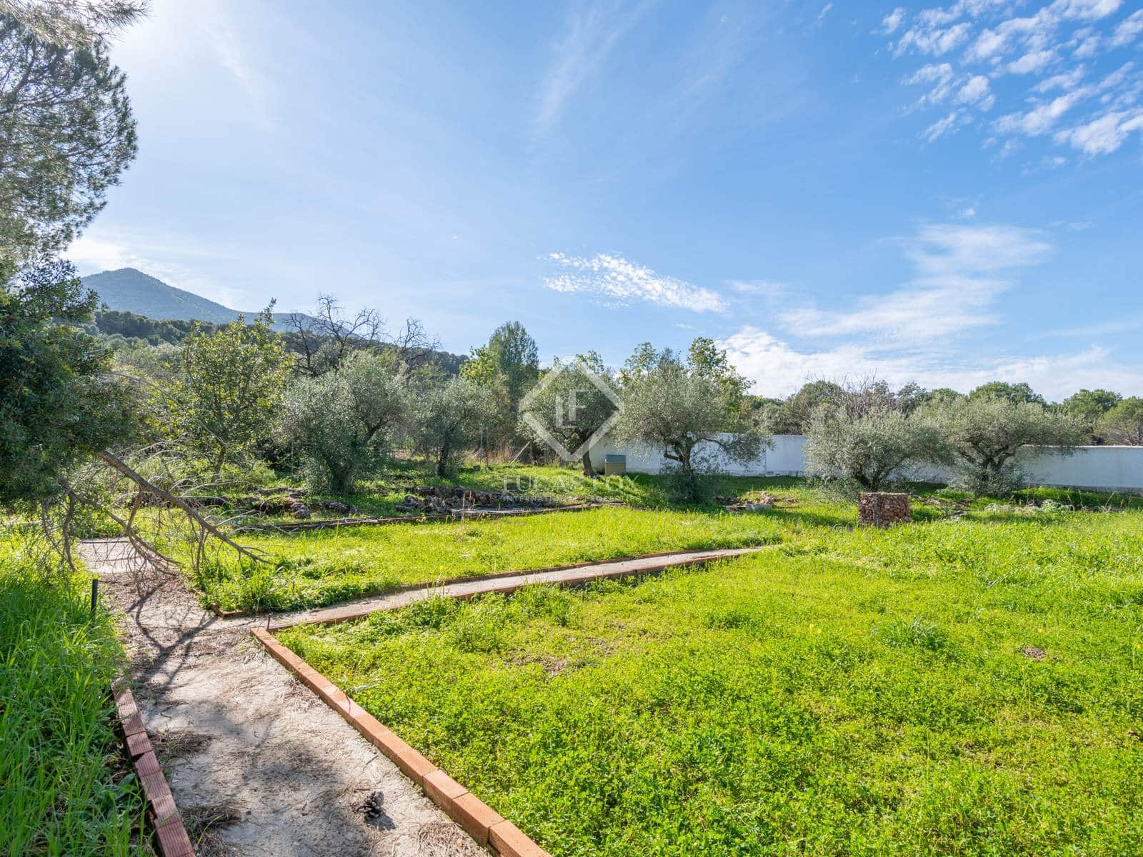 13 sypialnia Willa na sprzedaż w Alhaurin el Grande z basenem garażem - 2 850 000 € (Ref: 7897263)