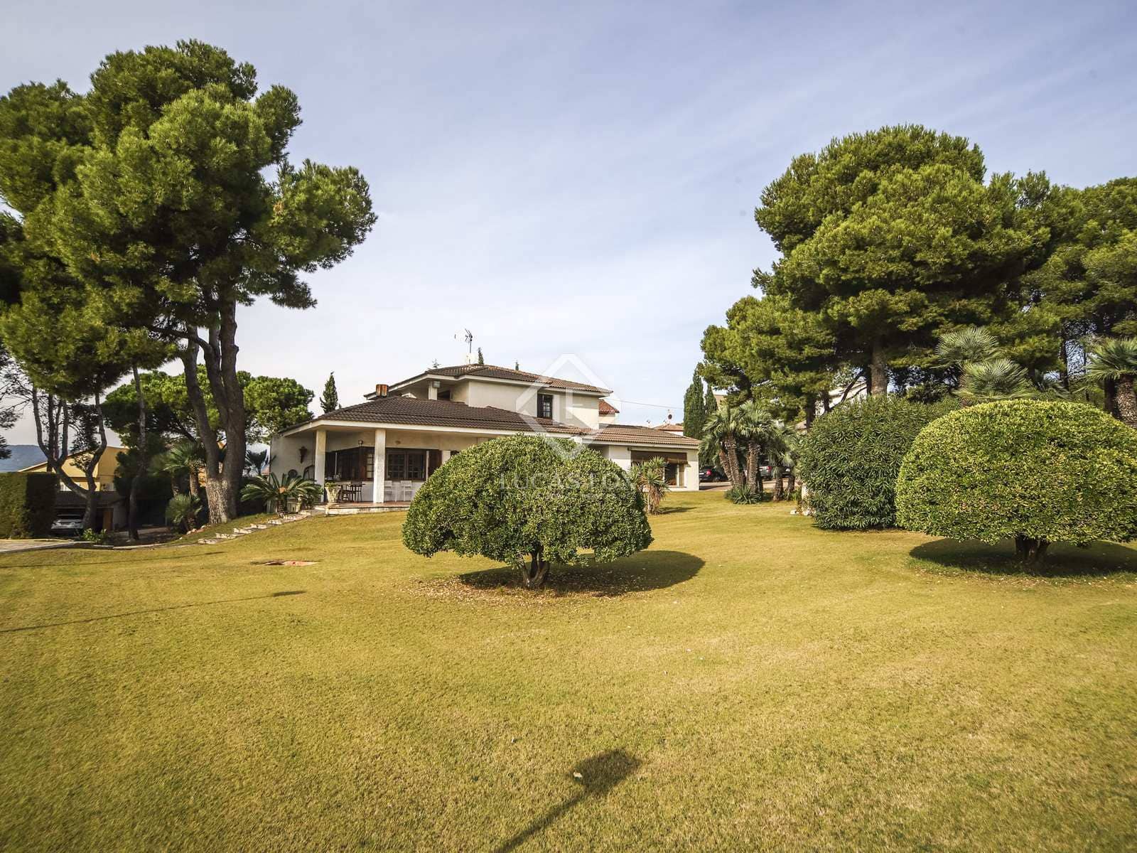 5 soveværelse Villa til salg i El Vendrell med swimmingpool garage - € 1.280.000 (Ref: 7897296)