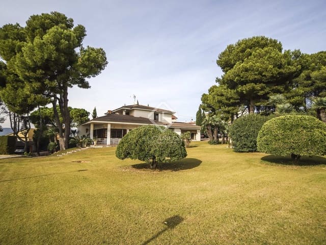 5 bedroom Villa for sale in El Vendrell with pool garage - € 1,280,000 (Ref: 7897296)