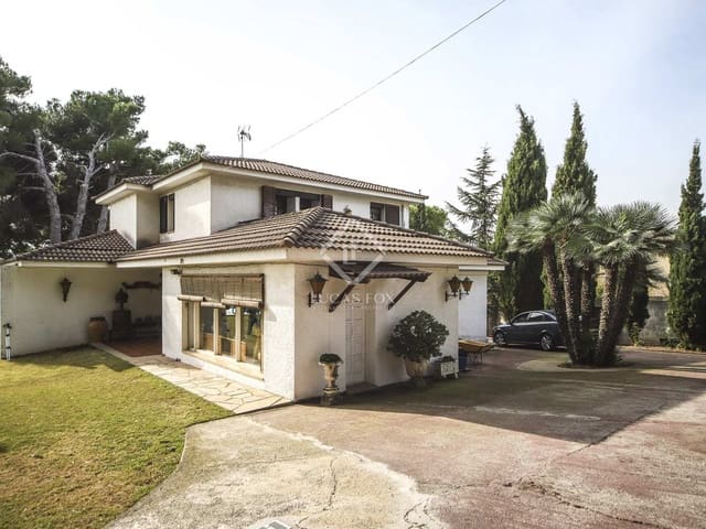 5 bedroom Villa for sale in El Vendrell with pool garage - € 1,280,000 (Ref: 7897296)