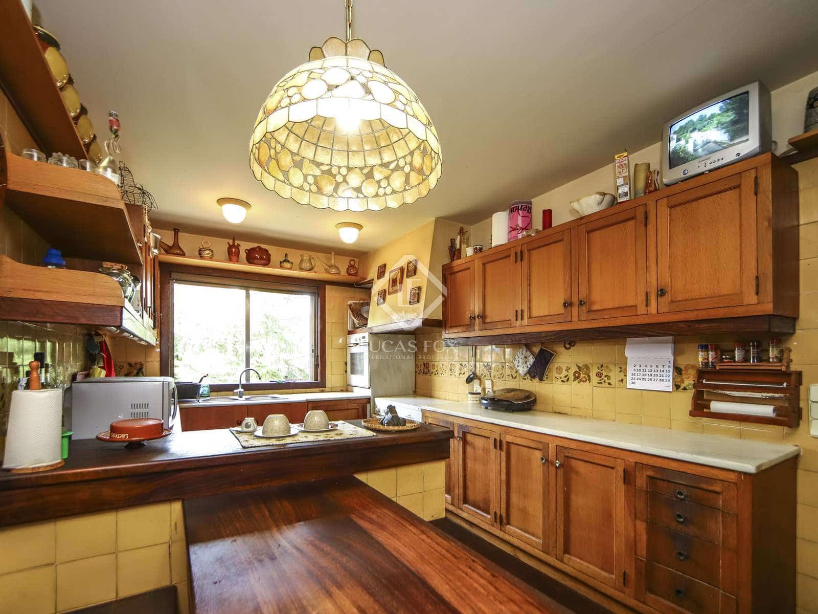 5 soveværelse Villa til salg i El Vendrell med swimmingpool garage - € 1.280.000 (Ref: 7897296)