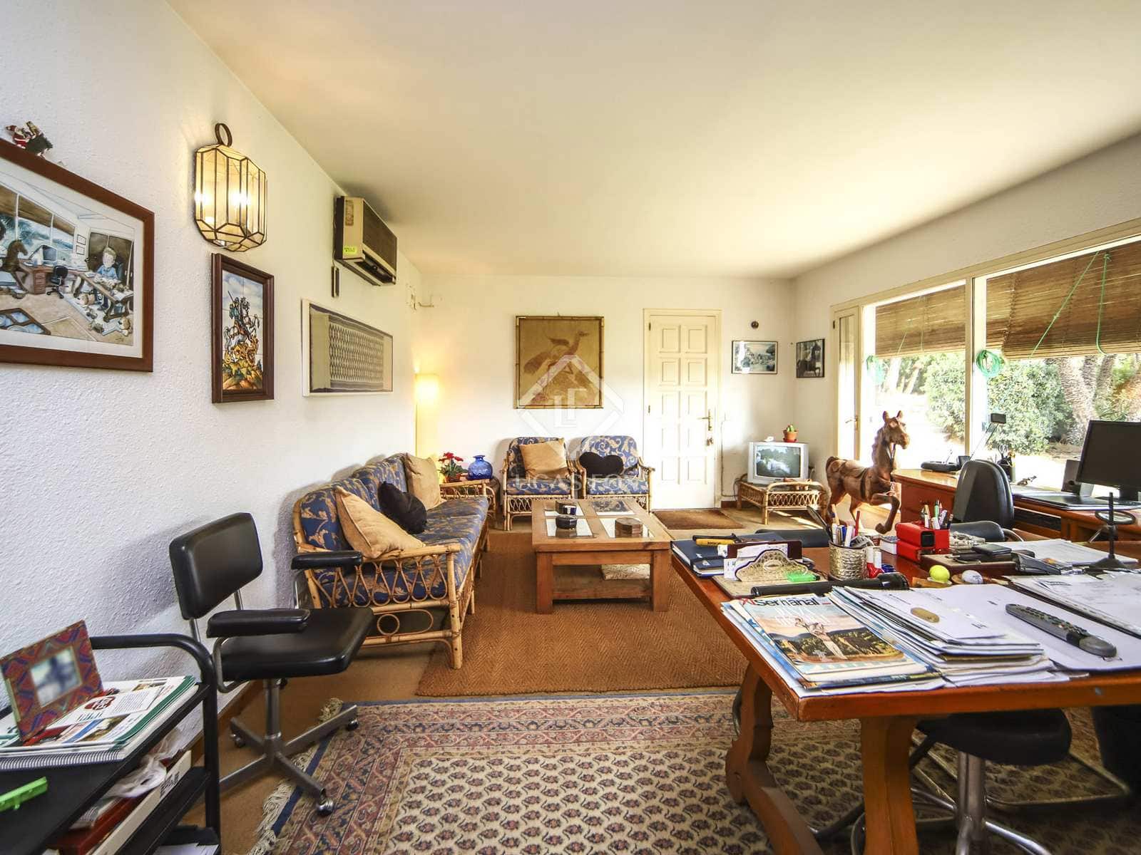 5 soveværelse Villa til salg i El Vendrell med swimmingpool garage - € 1.280.000 (Ref: 7897296)