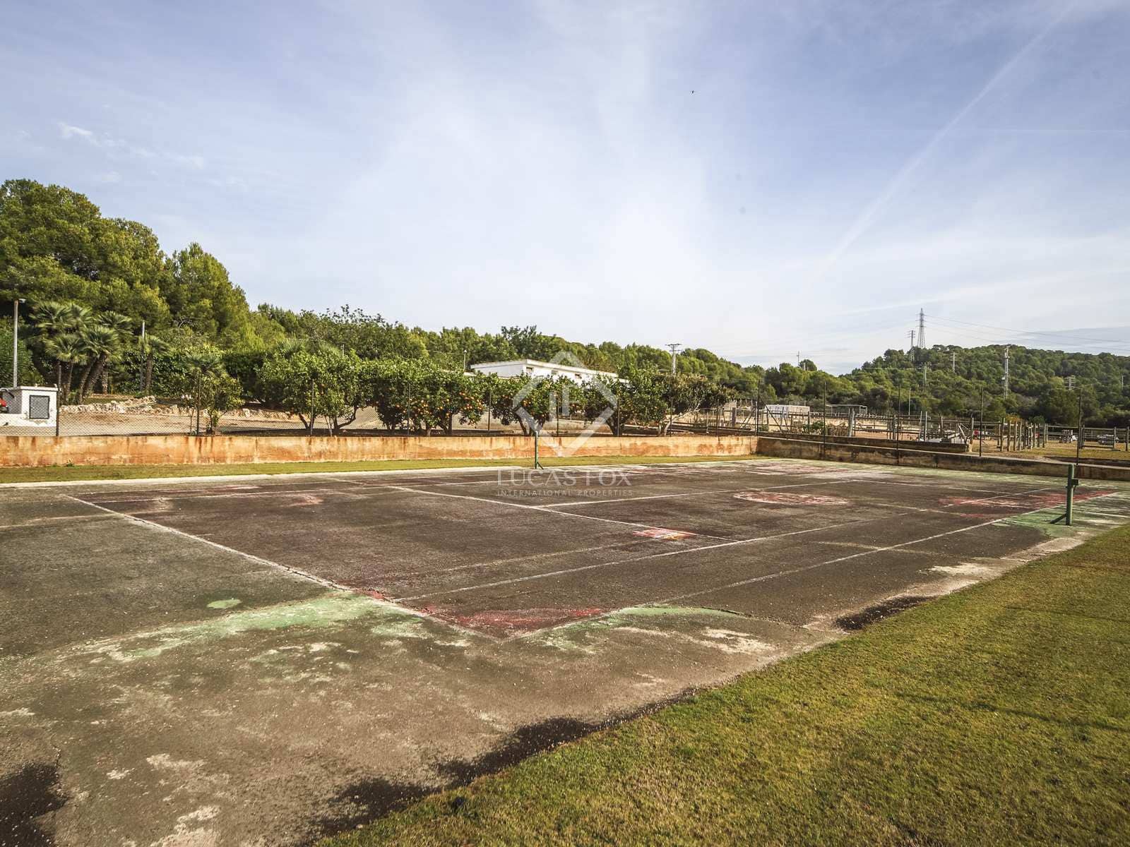 5 soveværelse Villa til salg i El Vendrell med swimmingpool garage - € 1.280.000 (Ref: 7897296)