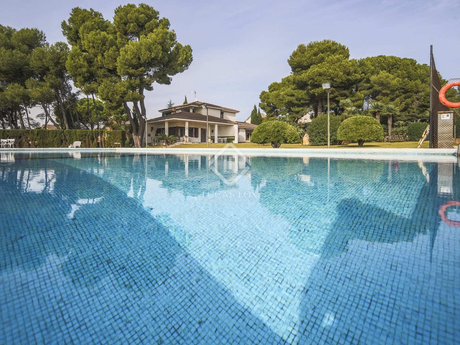 5 soveværelse Villa til salg i El Vendrell med swimmingpool garage - € 1.280.000 (Ref: 7897296)
