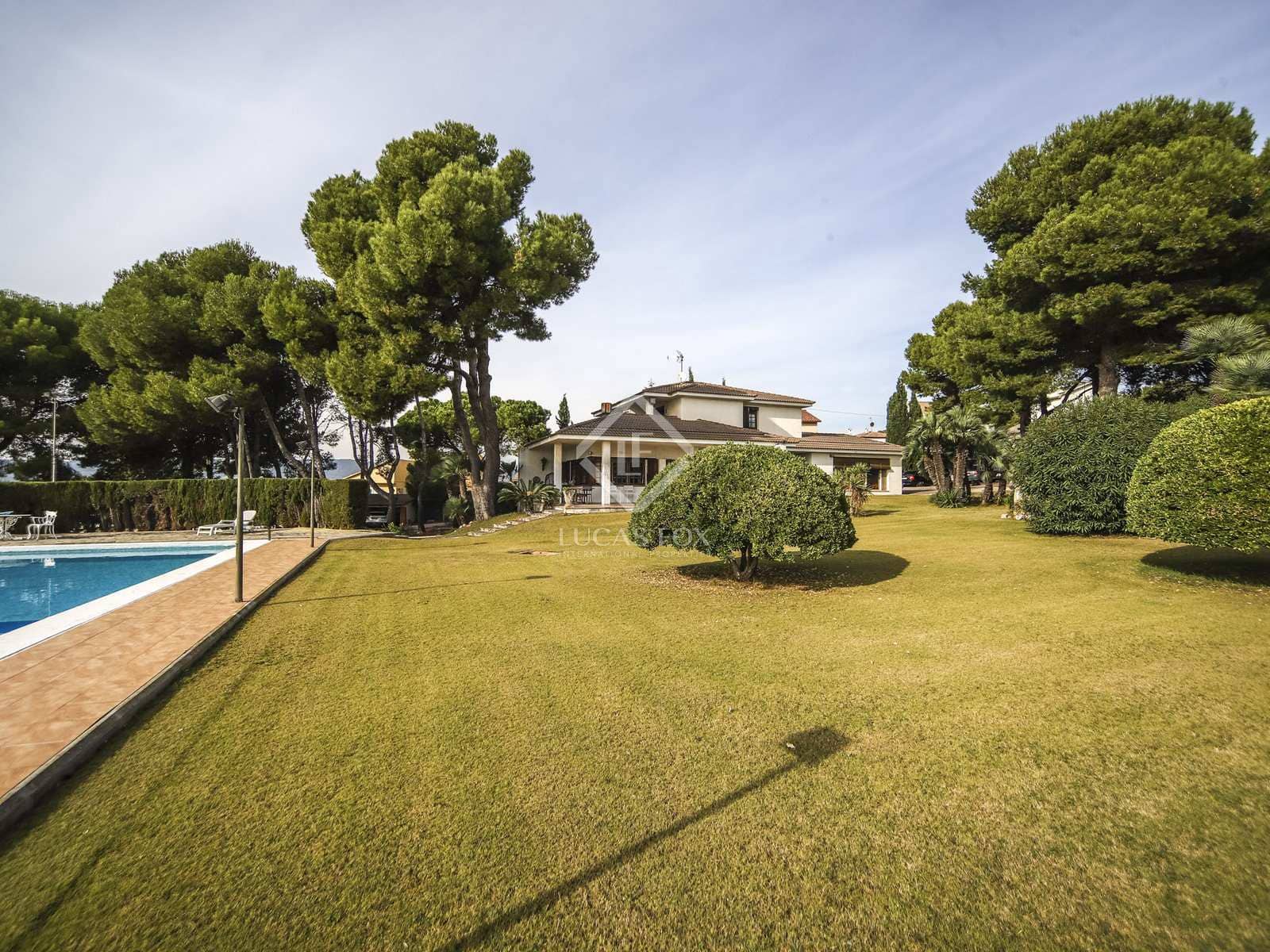5 soveværelse Villa til salg i El Vendrell med swimmingpool garage - € 1.280.000 (Ref: 7897296)
