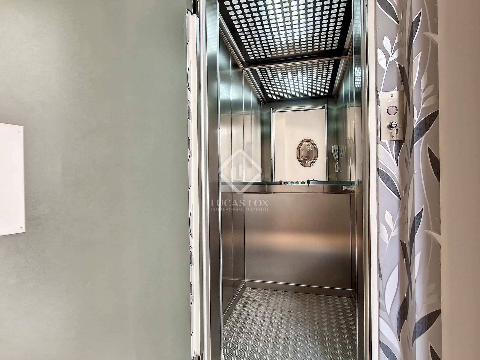 5 soveværelse Villa til salg i Cunit med swimmingpool garage - € 1.580.000 (Ref: 7897298)