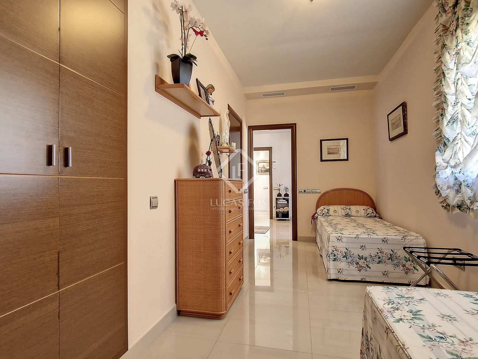 5 soveværelse Villa til salg i Cunit med swimmingpool garage - € 1.580.000 (Ref: 7897298)