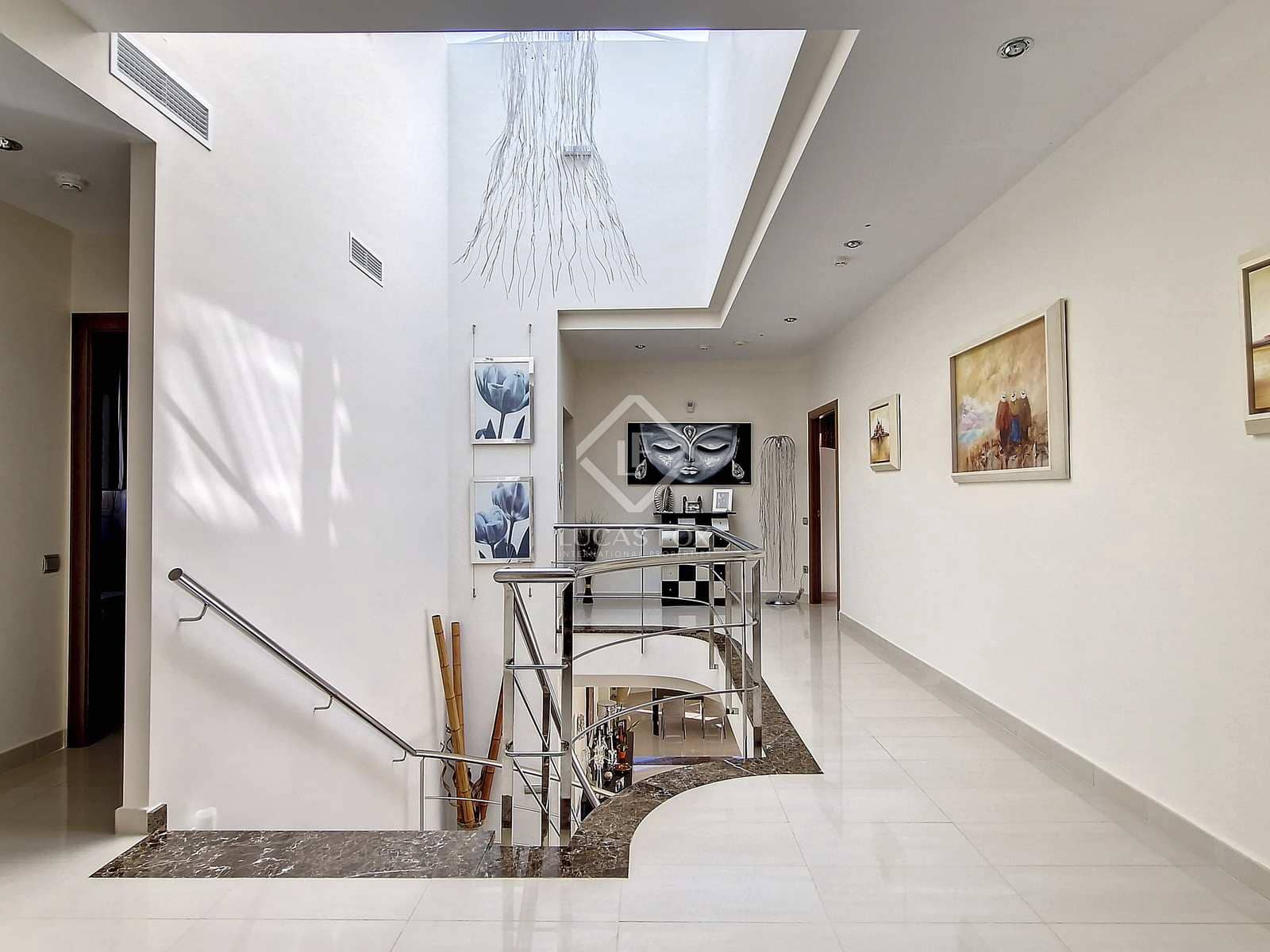 5 soveværelse Villa til salg i Cunit med swimmingpool garage - € 1.580.000 (Ref: 7897298)