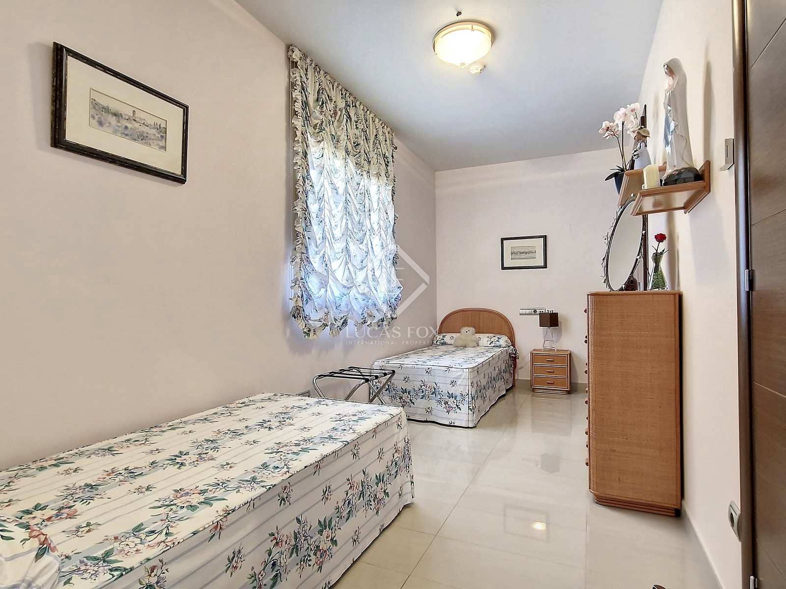 5 soveværelse Villa til salg i Cunit med swimmingpool garage - € 1.580.000 (Ref: 7897298)