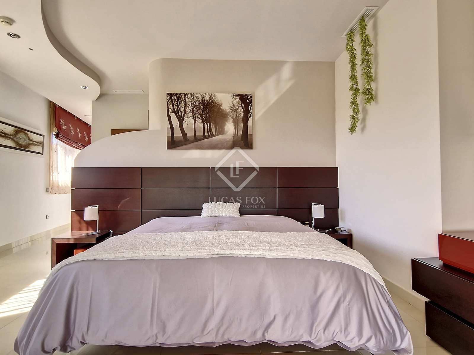 5 soveværelse Villa til salg i Cunit med swimmingpool garage - € 1.580.000 (Ref: 7897298)