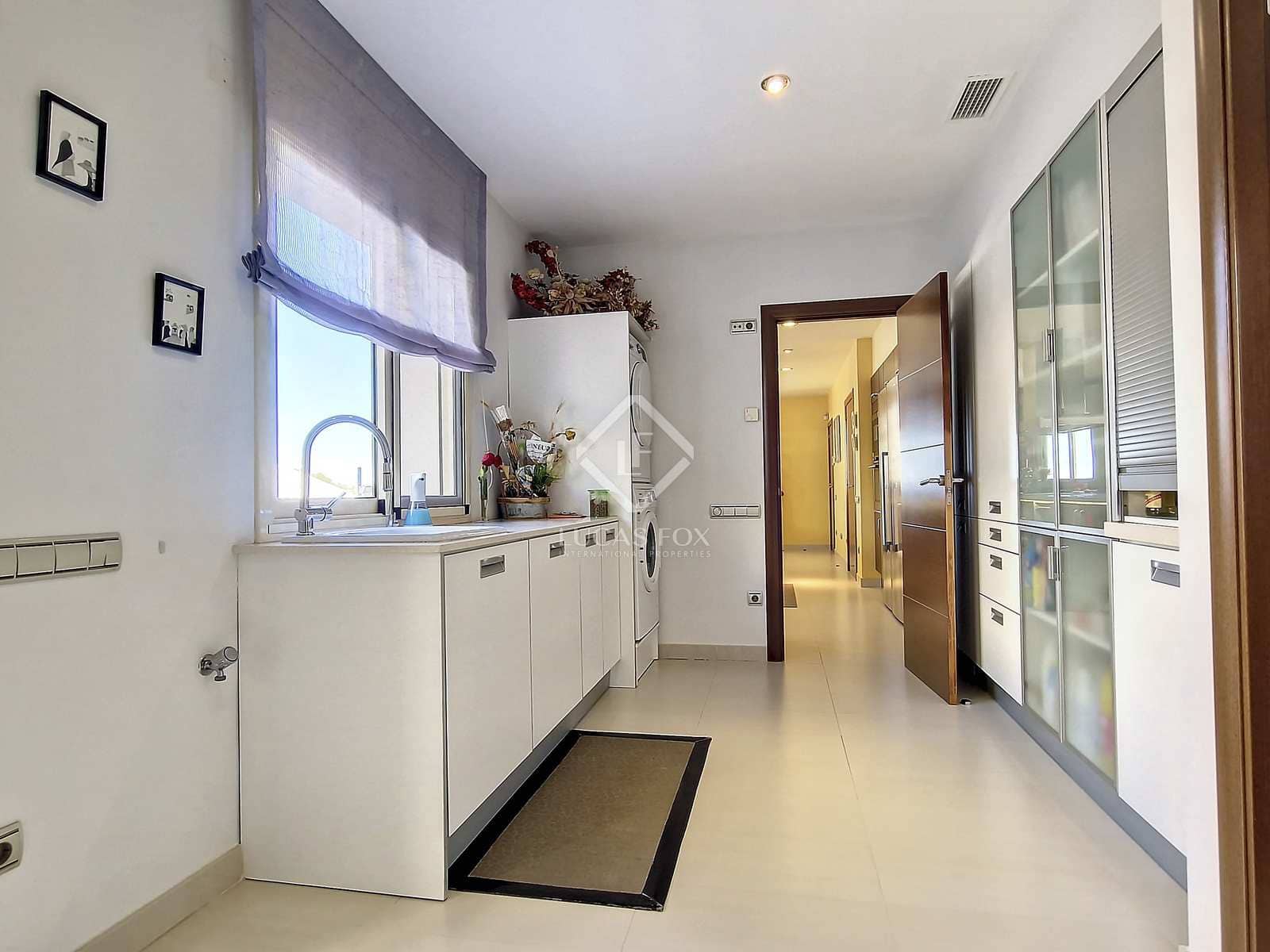 5 soveværelse Villa til salg i Cunit med swimmingpool garage - € 1.580.000 (Ref: 7897298)