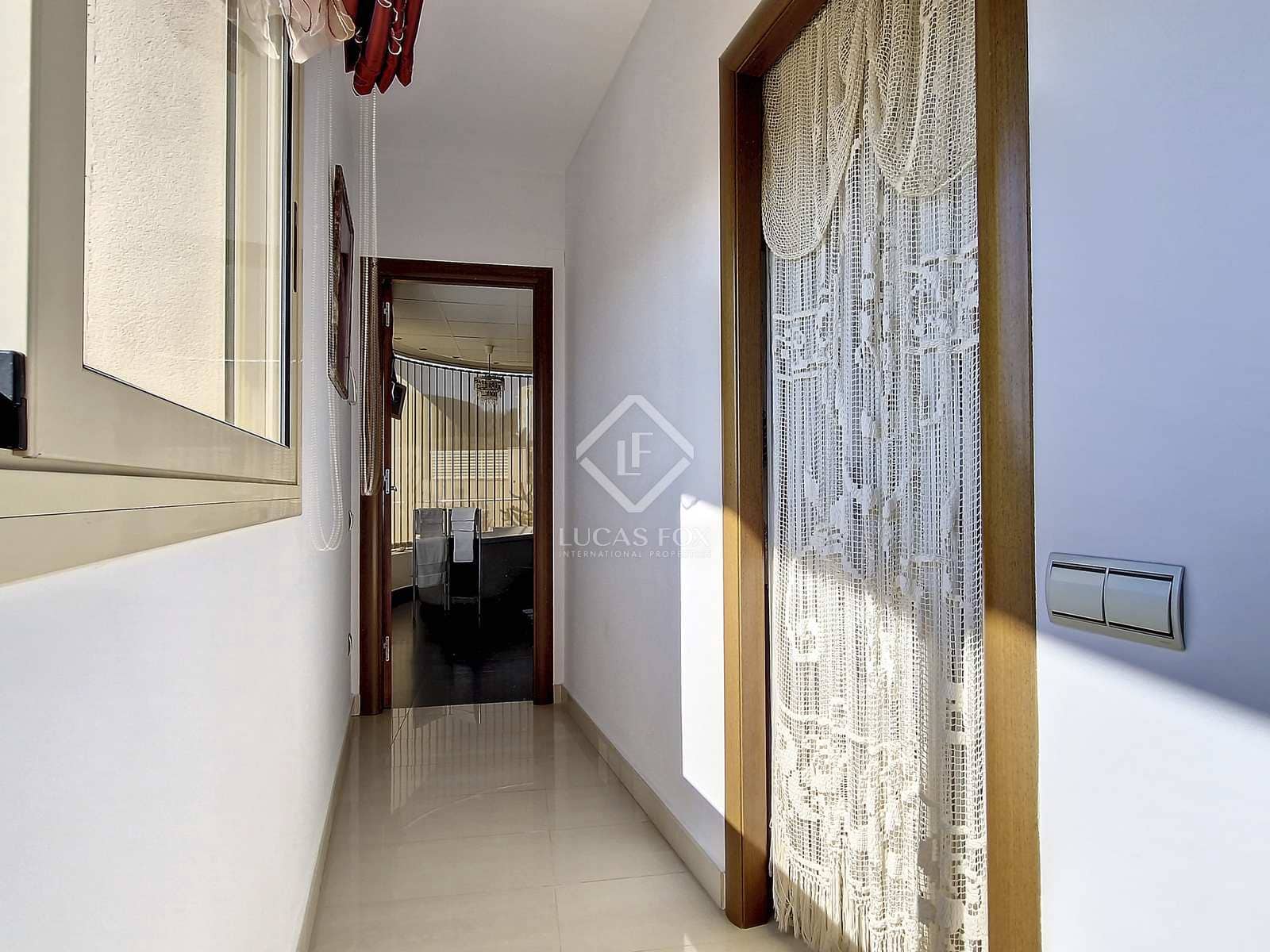 5 soveværelse Villa til salg i Cunit med swimmingpool garage - € 1.580.000 (Ref: 7897298)