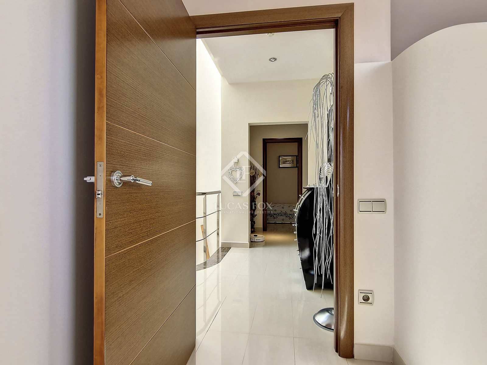 5 soveværelse Villa til salg i Cunit med swimmingpool garage - € 1.580.000 (Ref: 7897298)