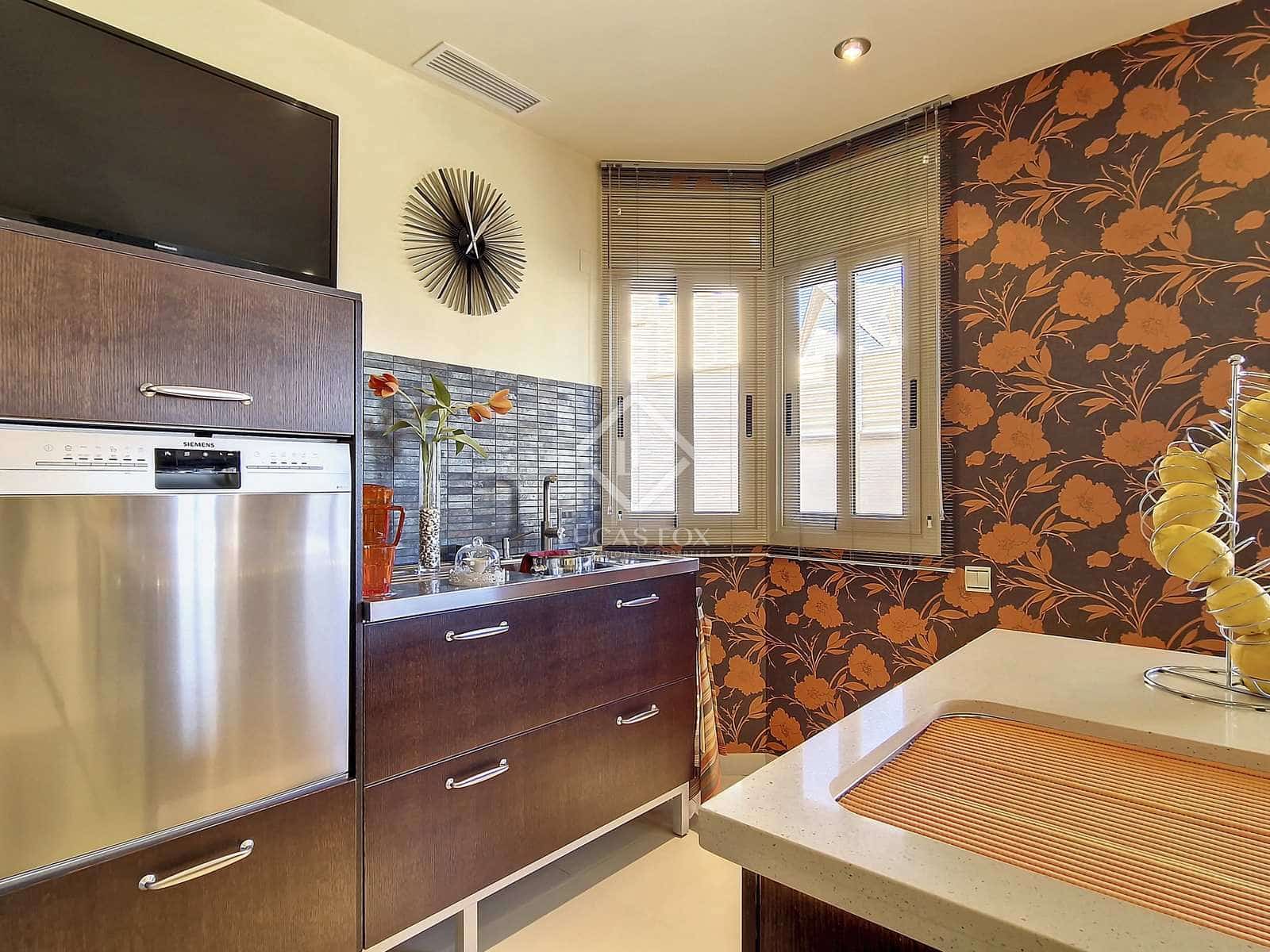 5 soveværelse Villa til salg i Cunit med swimmingpool garage - € 1.580.000 (Ref: 7897298)