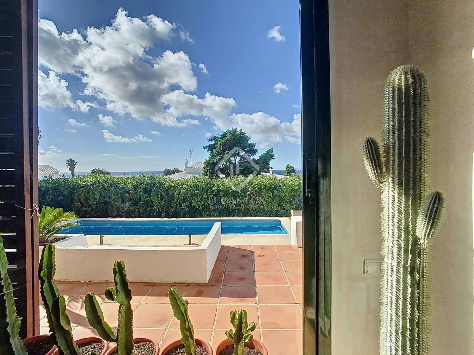 4 soveværelse Villa til salg i San Luis / Sant Lluis med swimmingpool - € 1.450.000 (Ref: 7897347)