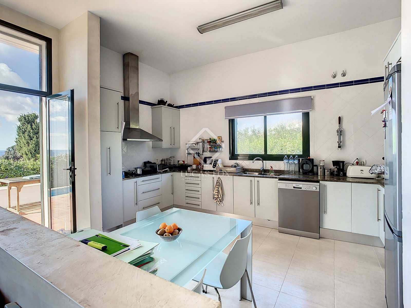 4 soveværelse Villa til salg i San Luis / Sant Lluis med swimmingpool - € 1.450.000 (Ref: 7897347)