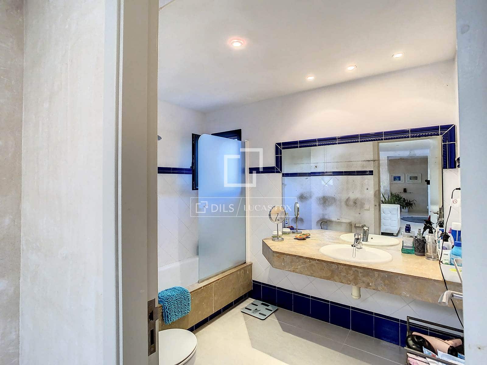4 soveværelse Villa til salg i San Luis / Sant Lluis med swimmingpool - € 1.450.000 (Ref: 7897347)