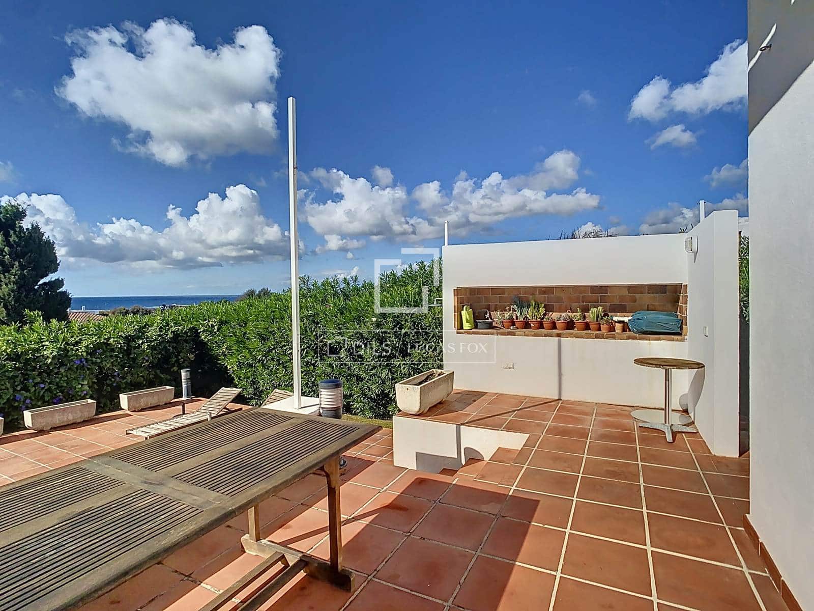 4 soveværelse Villa til salg i San Luis / Sant Lluis med swimmingpool - € 1.450.000 (Ref: 7897347)