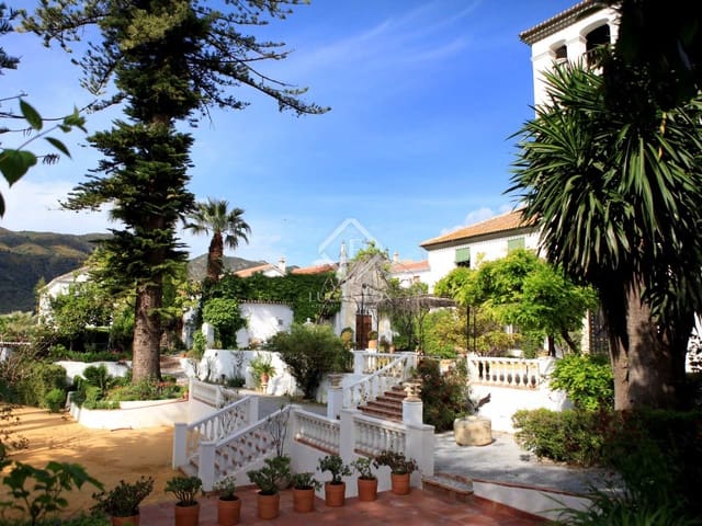 14 sypialnia Finka/Dom wiejski na sprzedaż w Otívar z basenem garażem - 3 495 000 € (Ref: 7898697)