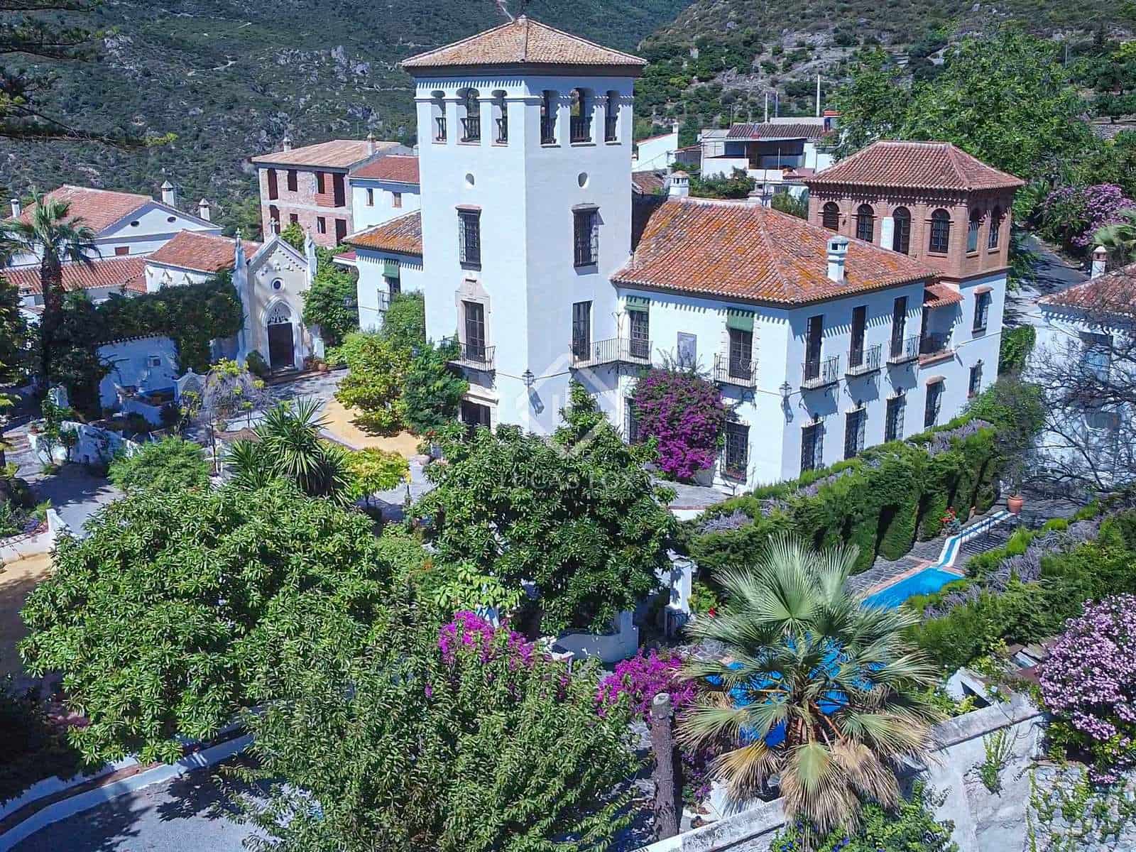 14 soverom Finca/Herregård til salgs i Otivar med svømmebasseng garasje - € 3 495 000 (Ref: 7898697)