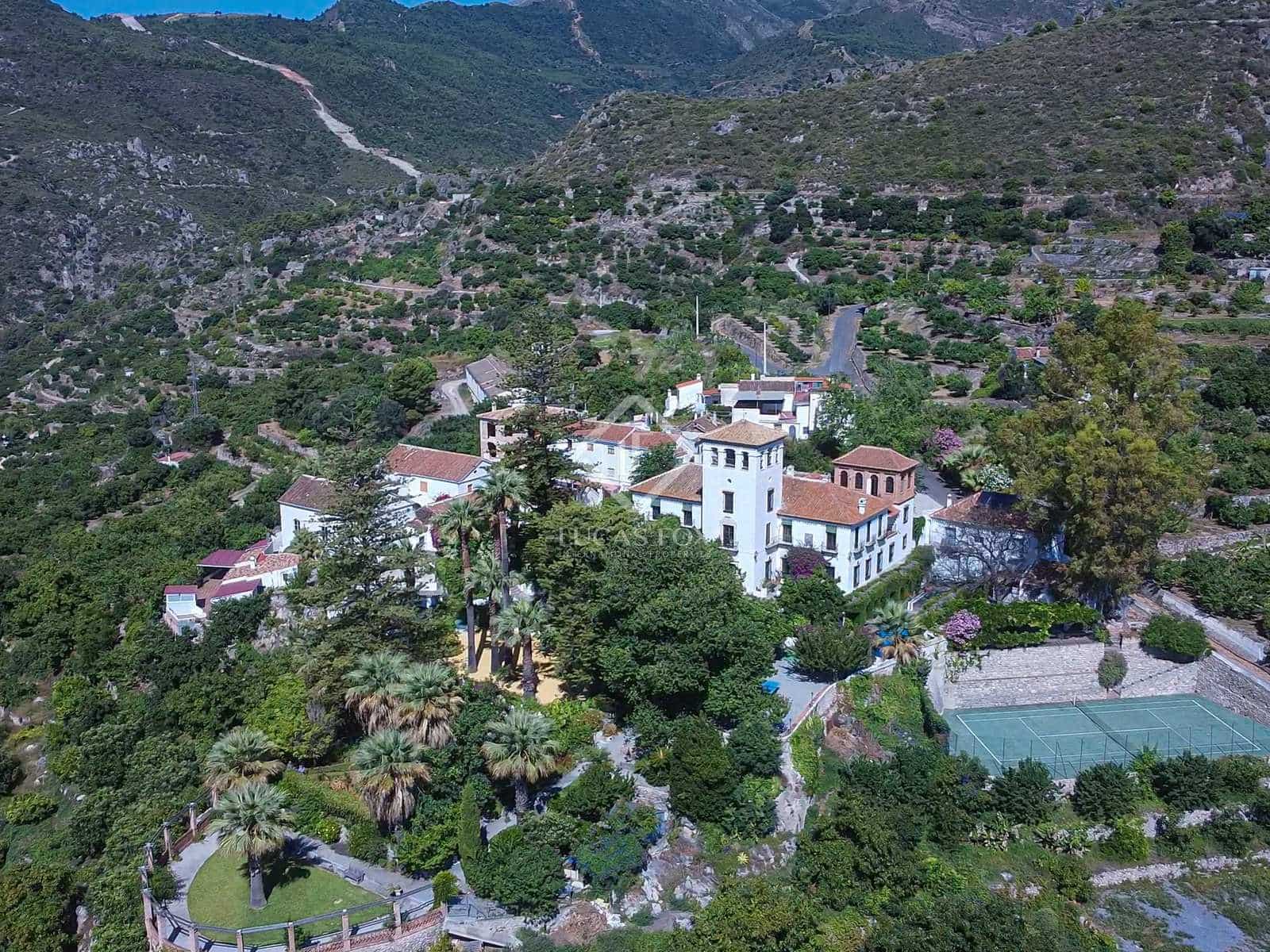 14 soverom Finca/Herregård til salgs i Otivar med svømmebasseng garasje - € 3 495 000 (Ref: 7898697)