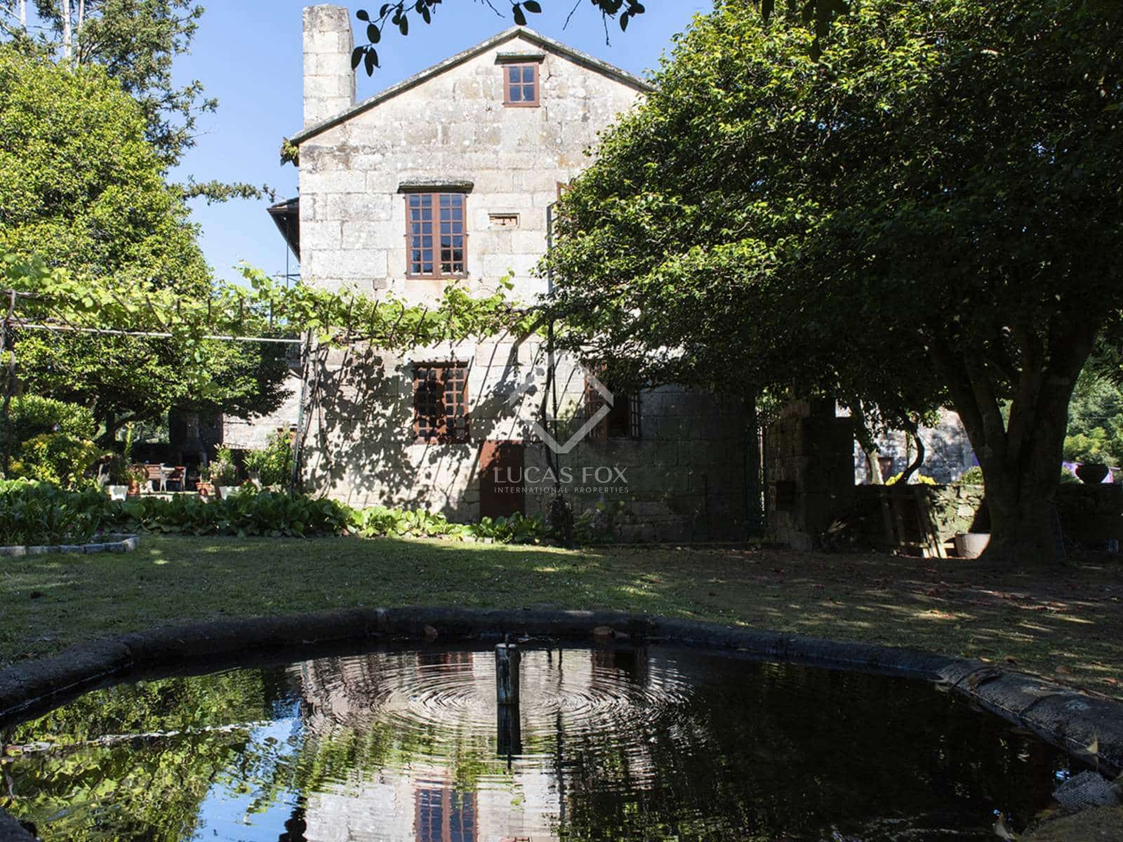 9 slaapkamer Finca/Landhuis te koop in Marcon met garage - € 1.500.000 (Ref: 7898700)