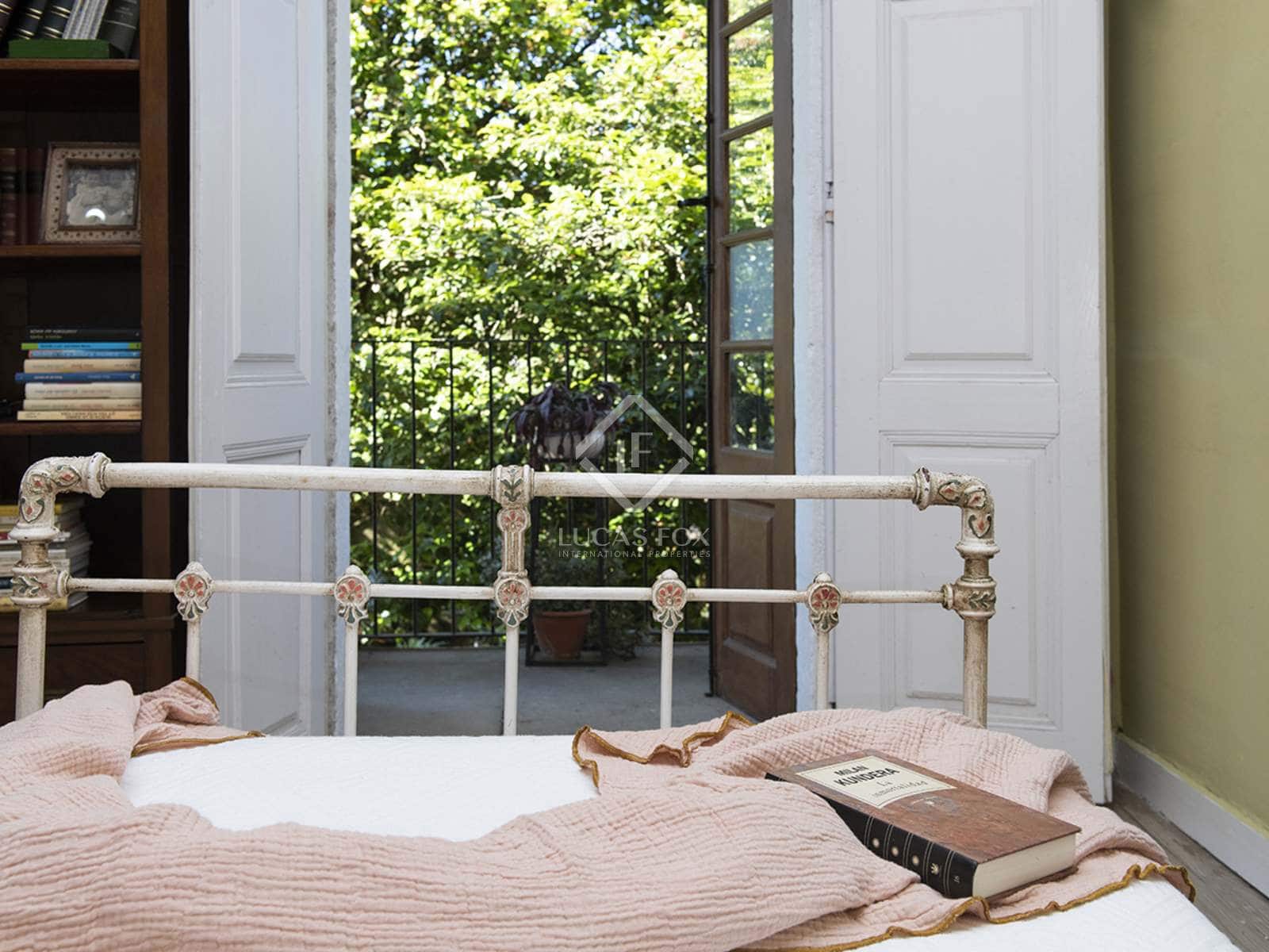 9 slaapkamer Finca/Landhuis te koop in Marcon met garage - € 1.500.000 (Ref: 7898700)