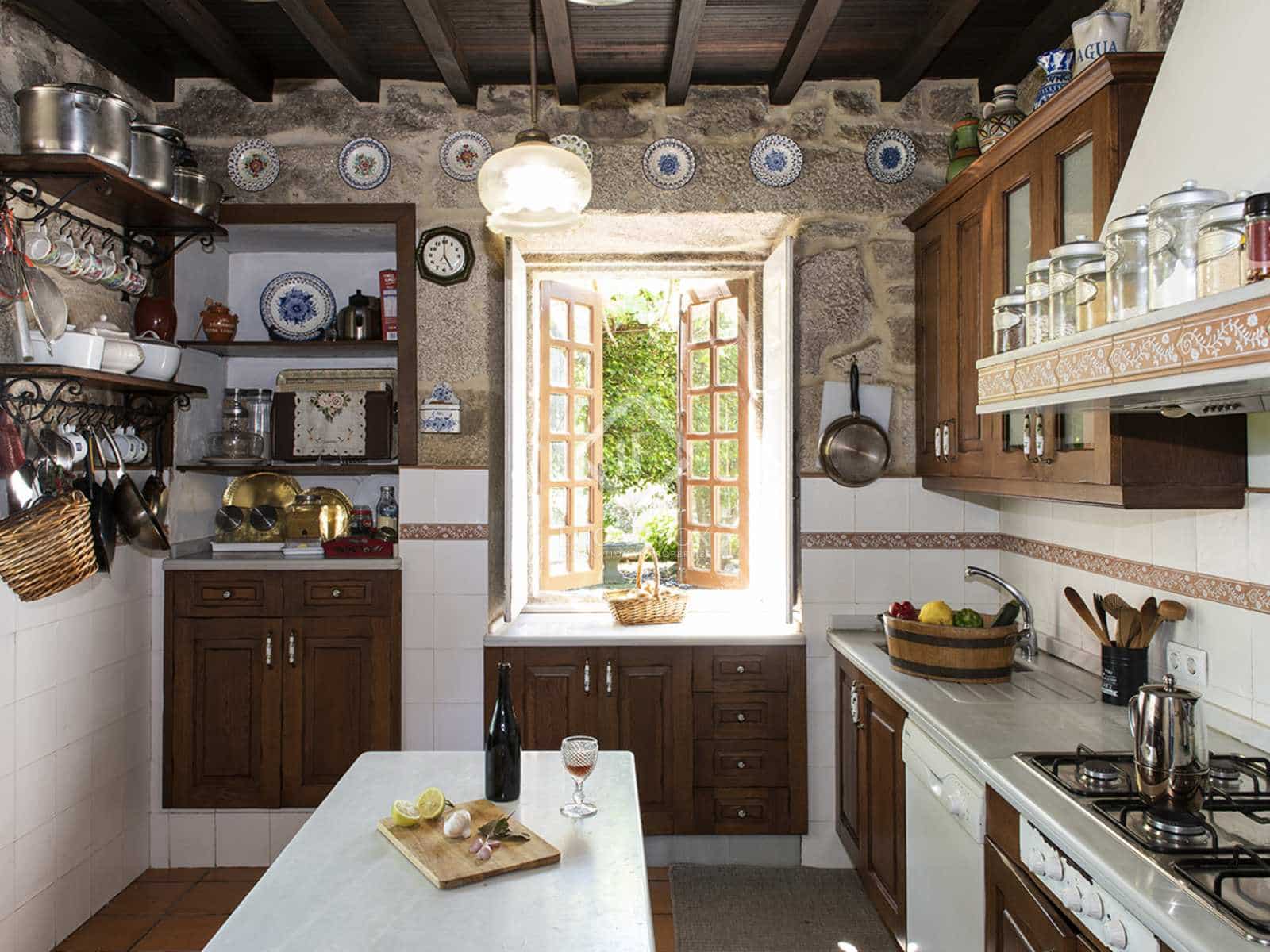 9 slaapkamer Finca/Landhuis te koop in Marcon met garage - € 1.500.000 (Ref: 7898700)