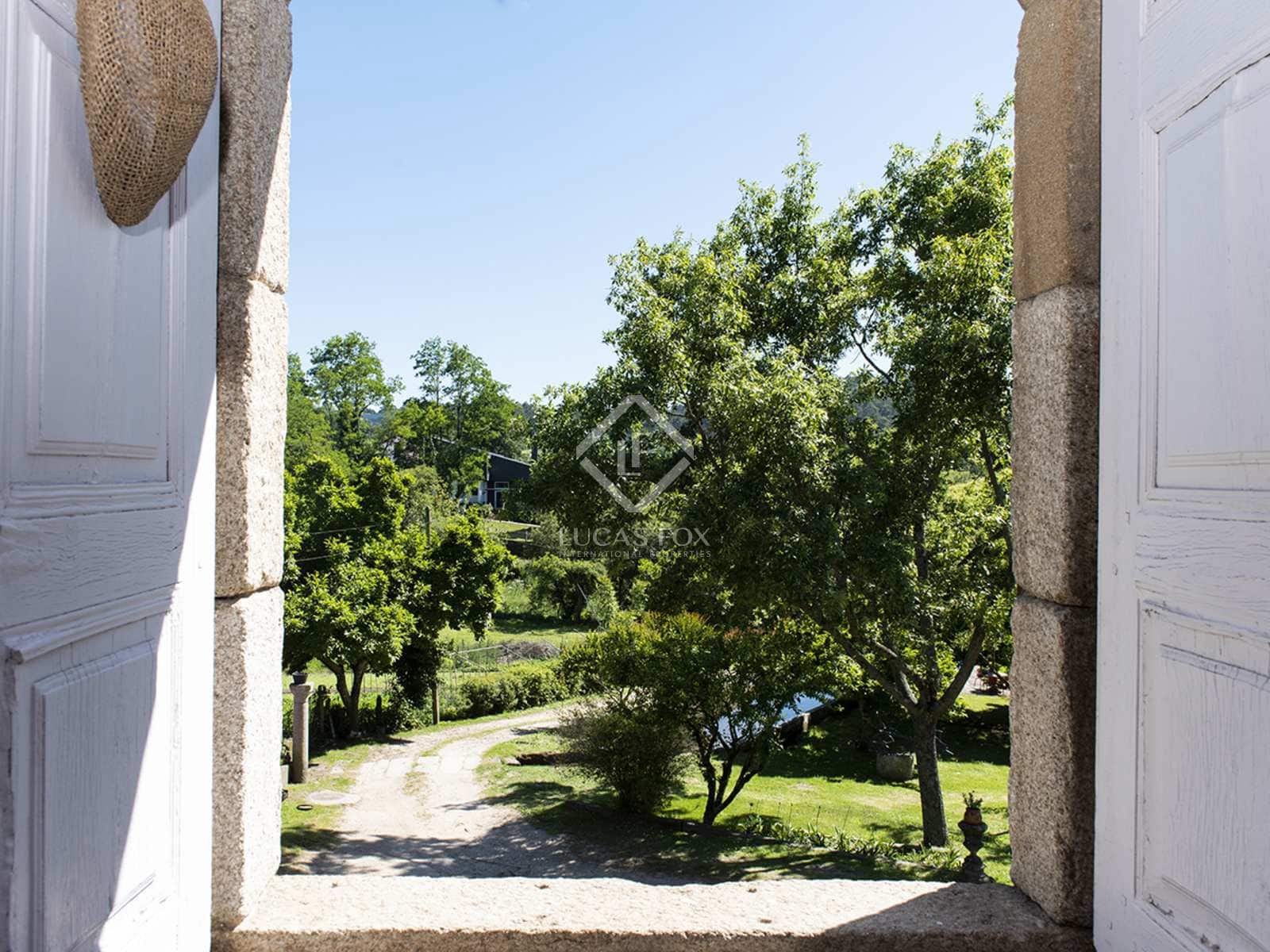 9 slaapkamer Finca/Landhuis te koop in Marcon met garage - € 1.500.000 (Ref: 7898700)