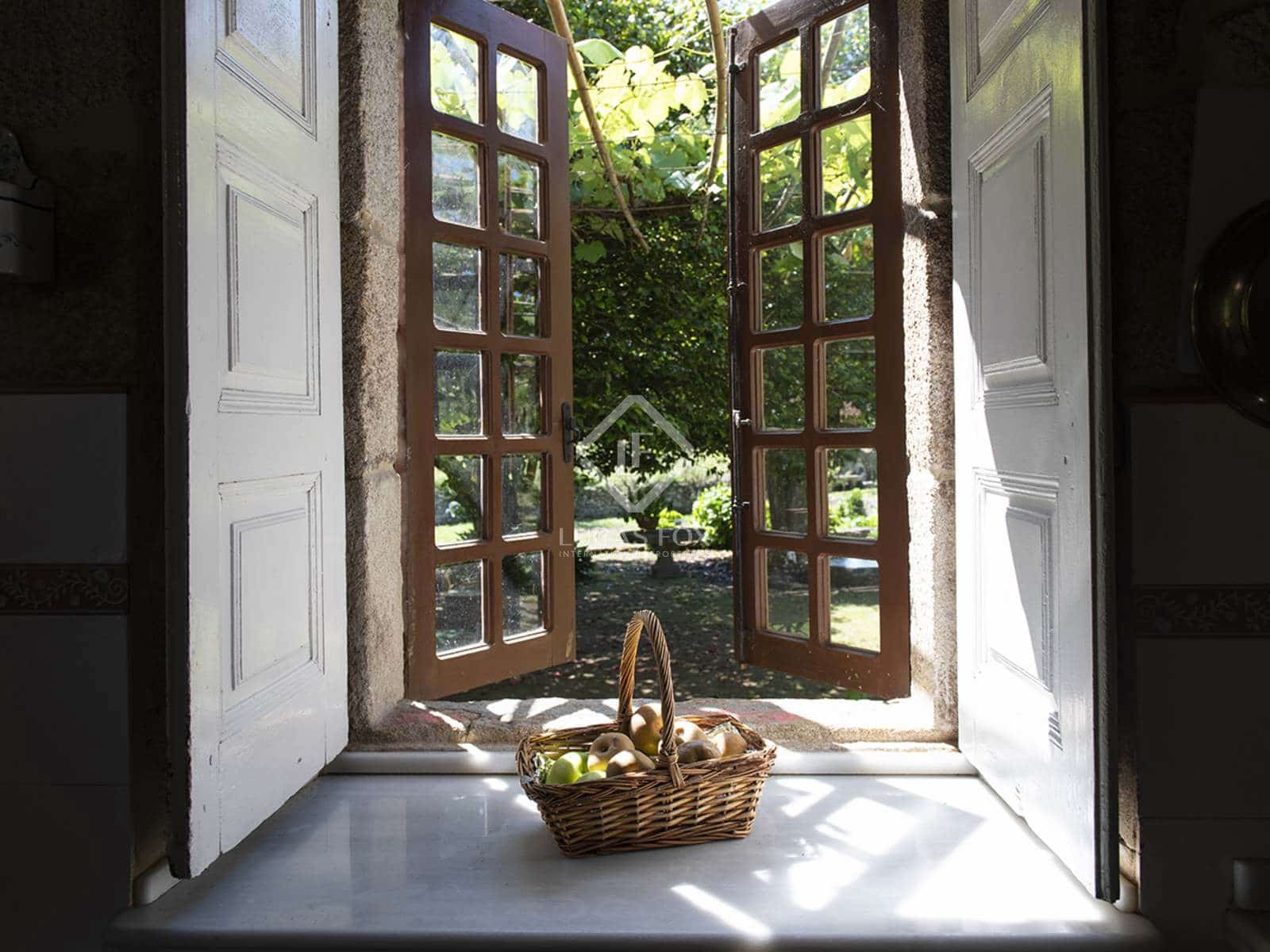 9 slaapkamer Finca/Landhuis te koop in Marcon met garage - € 1.500.000 (Ref: 7898700)