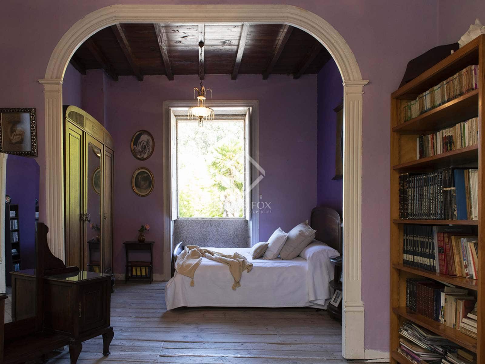 9 slaapkamer Finca/Landhuis te koop in Marcon met garage - € 1.500.000 (Ref: 7898700)