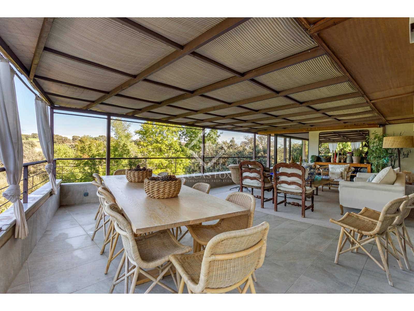 6 soveværelse Villa til salg i Madrid by med swimmingpool garage - € 2.190.000 (Ref: 7898705)