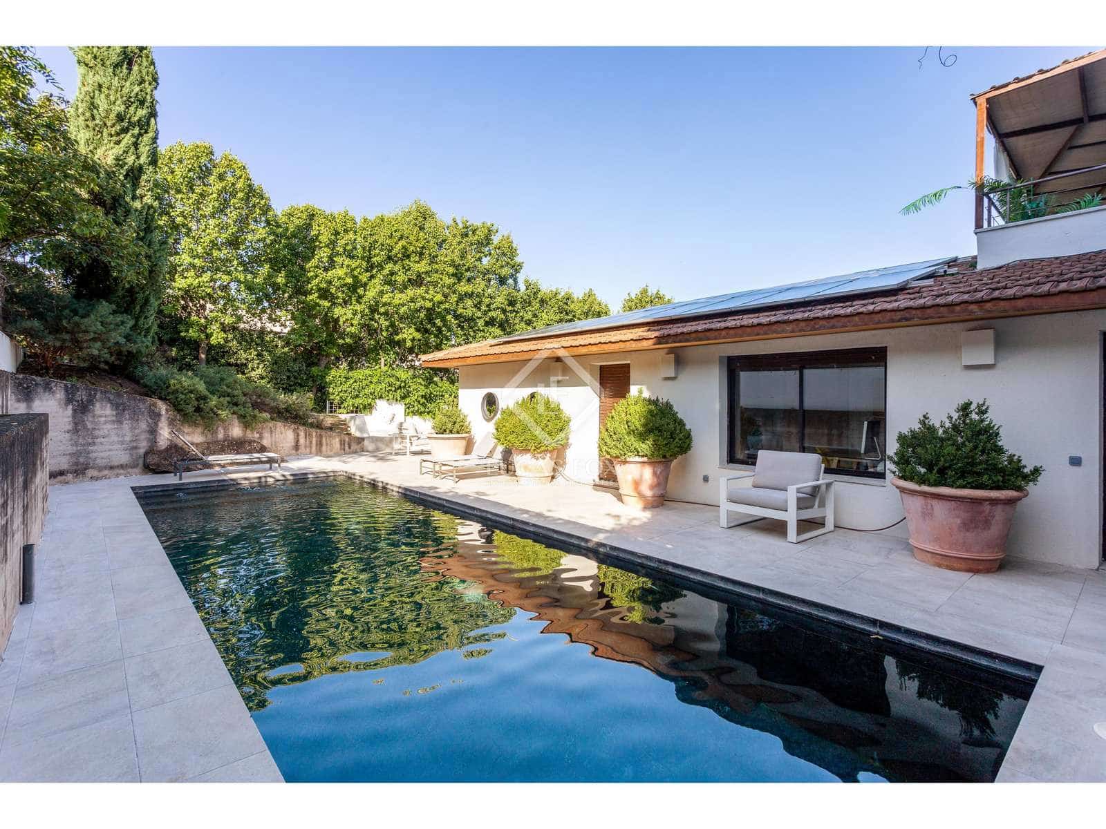 6 soveværelse Villa til salg i Madrid by med swimmingpool garage - € 2.190.000 (Ref: 7898705)