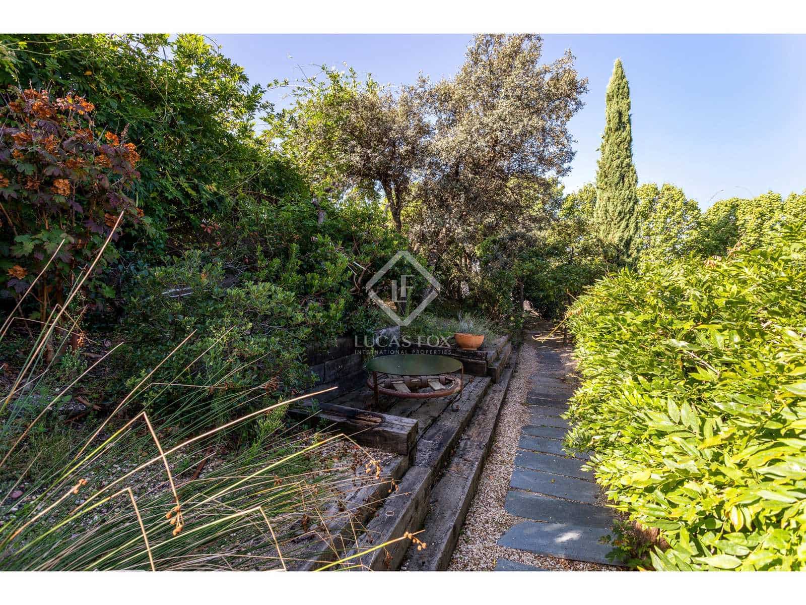 6 soveværelse Villa til salg i Madrid by med swimmingpool garage - € 2.190.000 (Ref: 7898705)