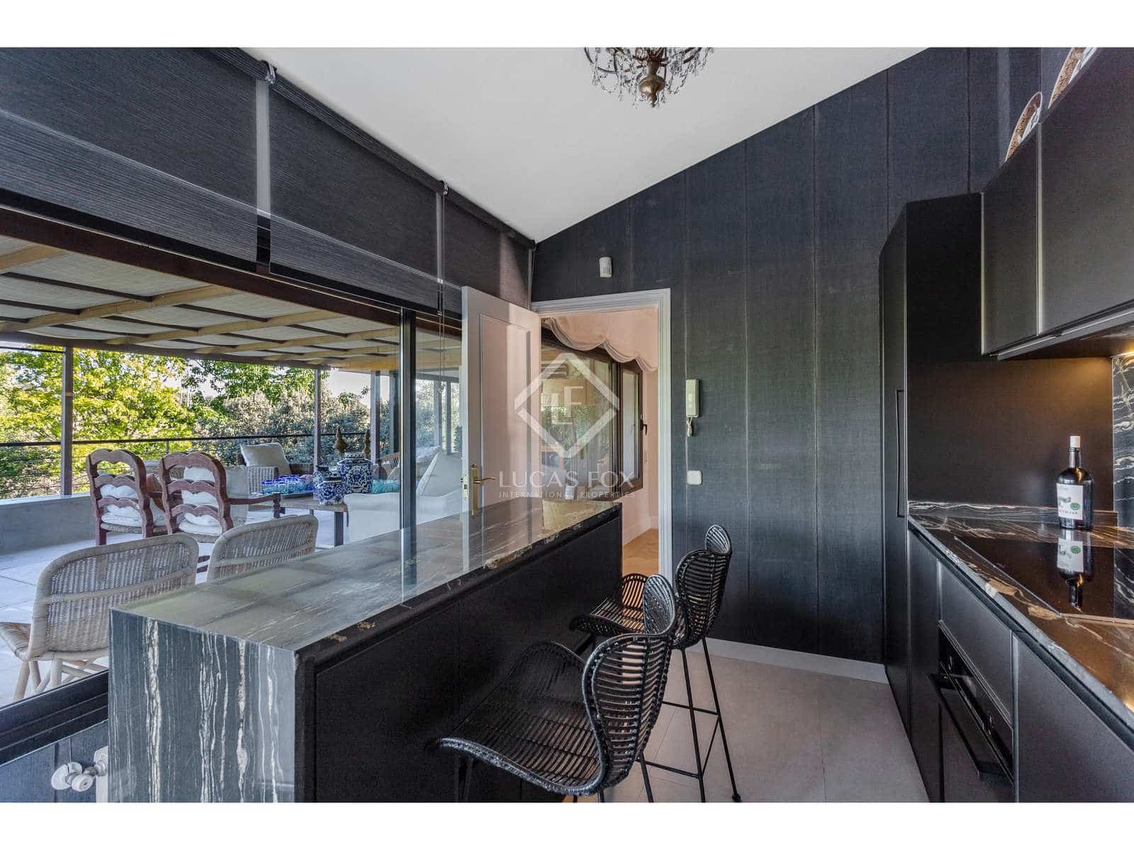 6 soveværelse Villa til salg i Madrid by med swimmingpool garage - € 2.190.000 (Ref: 7898705)