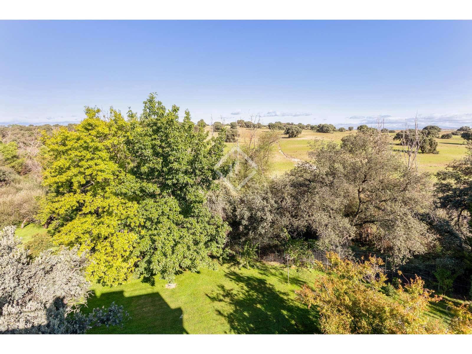 6 soveværelse Villa til salg i Madrid by med swimmingpool garage - € 2.190.000 (Ref: 7898705)