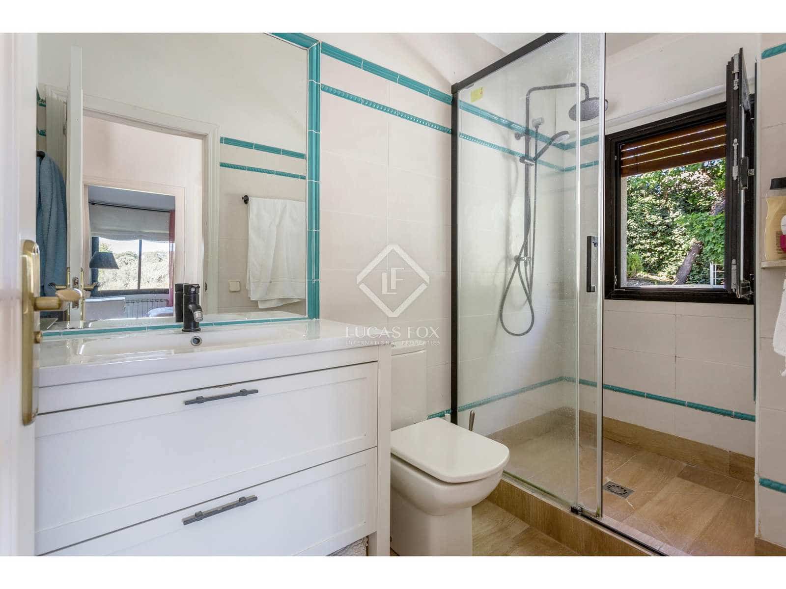 6 soveværelse Villa til salg i Madrid by med swimmingpool garage - € 2.190.000 (Ref: 7898705)