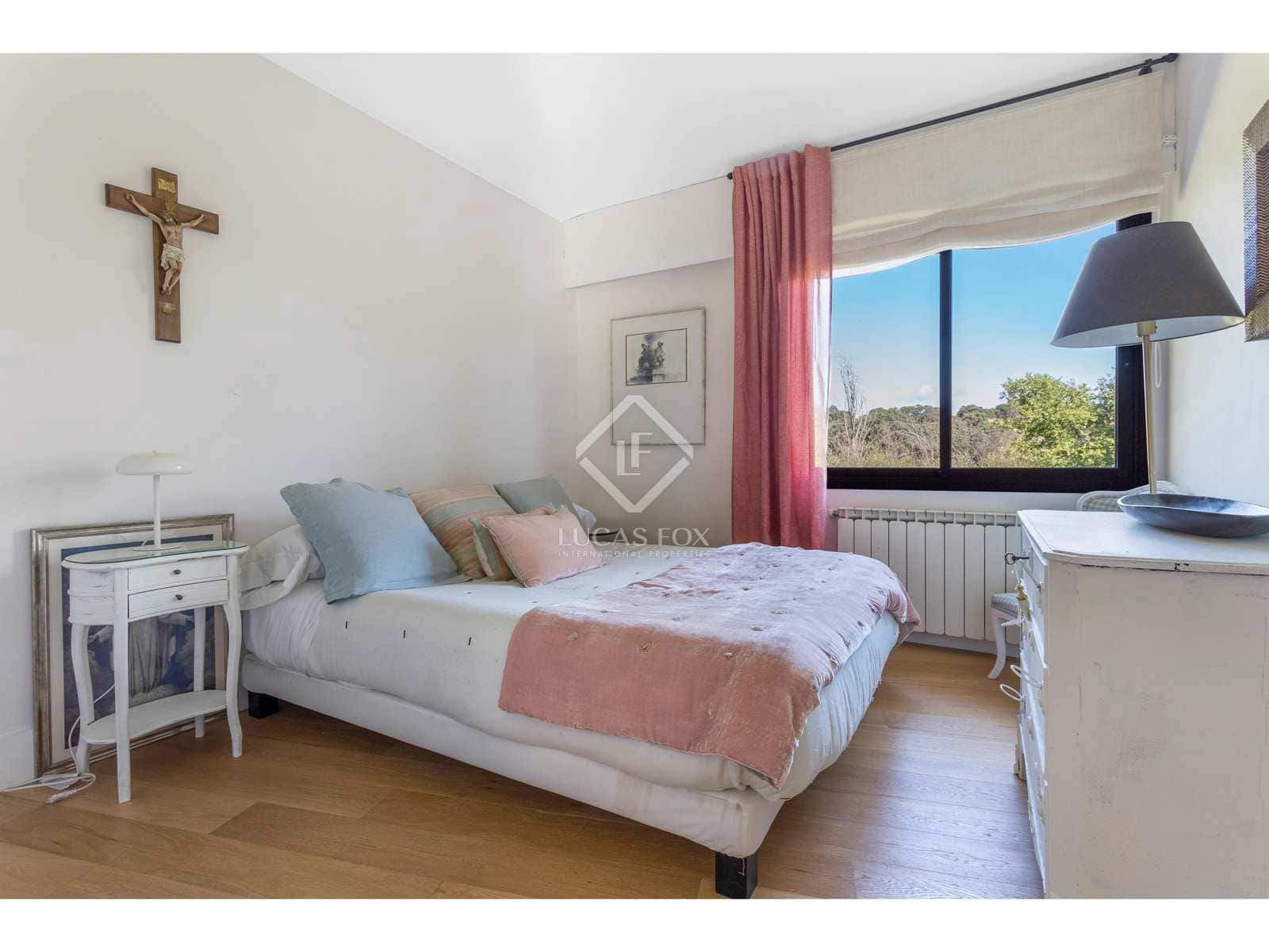 6 soveværelse Villa til salg i Madrid by med swimmingpool garage - € 2.190.000 (Ref: 7898705)