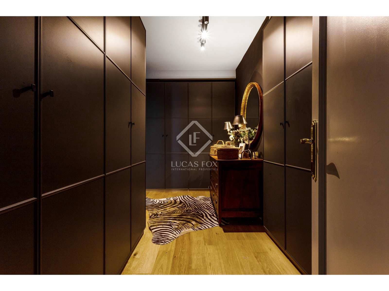 6 soveværelse Villa til salg i Madrid by med swimmingpool garage - € 2.190.000 (Ref: 7898705)