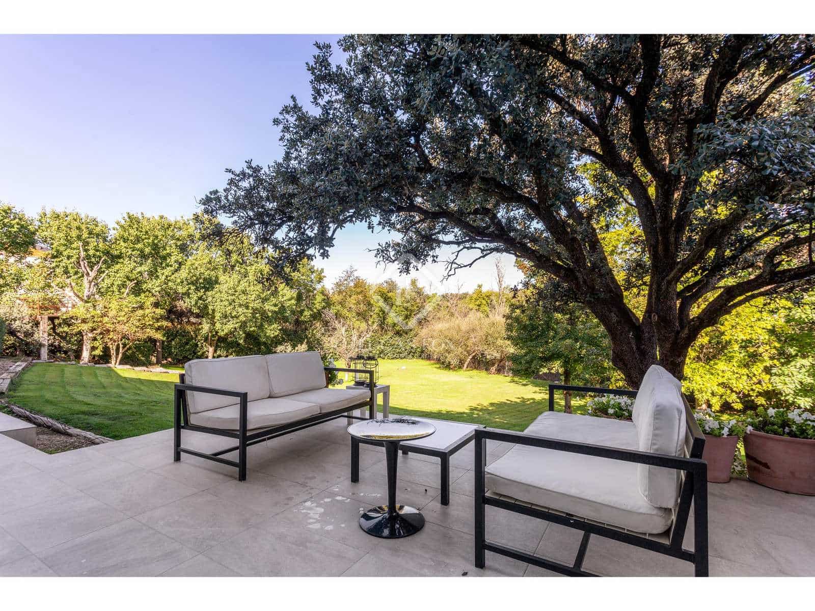 6 soveværelse Villa til salg i Madrid by med swimmingpool garage - € 2.190.000 (Ref: 7898705)