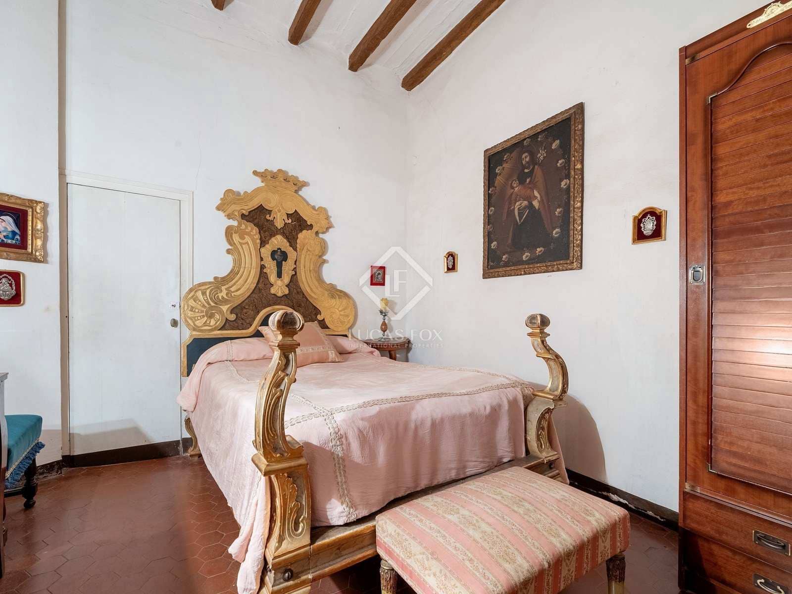 10 bedroom Villa for sale in Vinyols i els Arcs with garage - € 595,000 (Ref: 7898706)