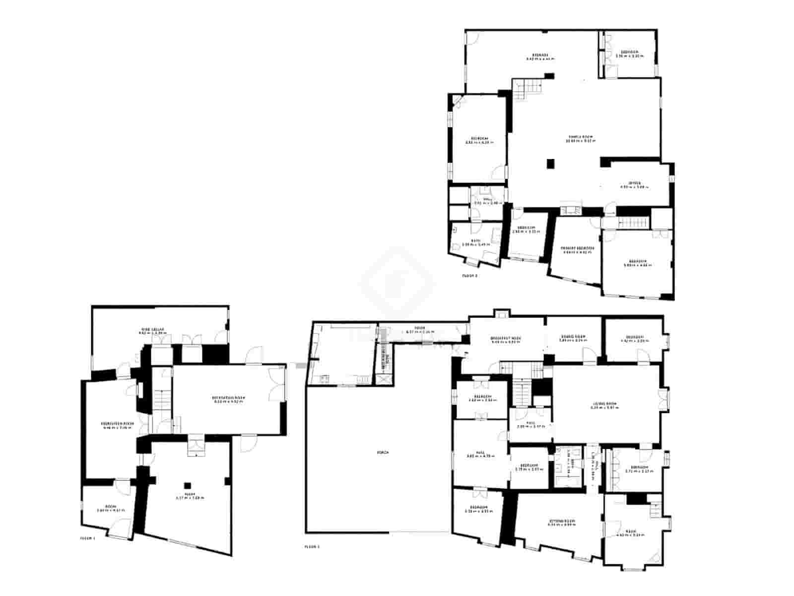 10 bedroom Villa for sale in Vinyols i els Arcs with garage - € 595,000 (Ref: 7898706)